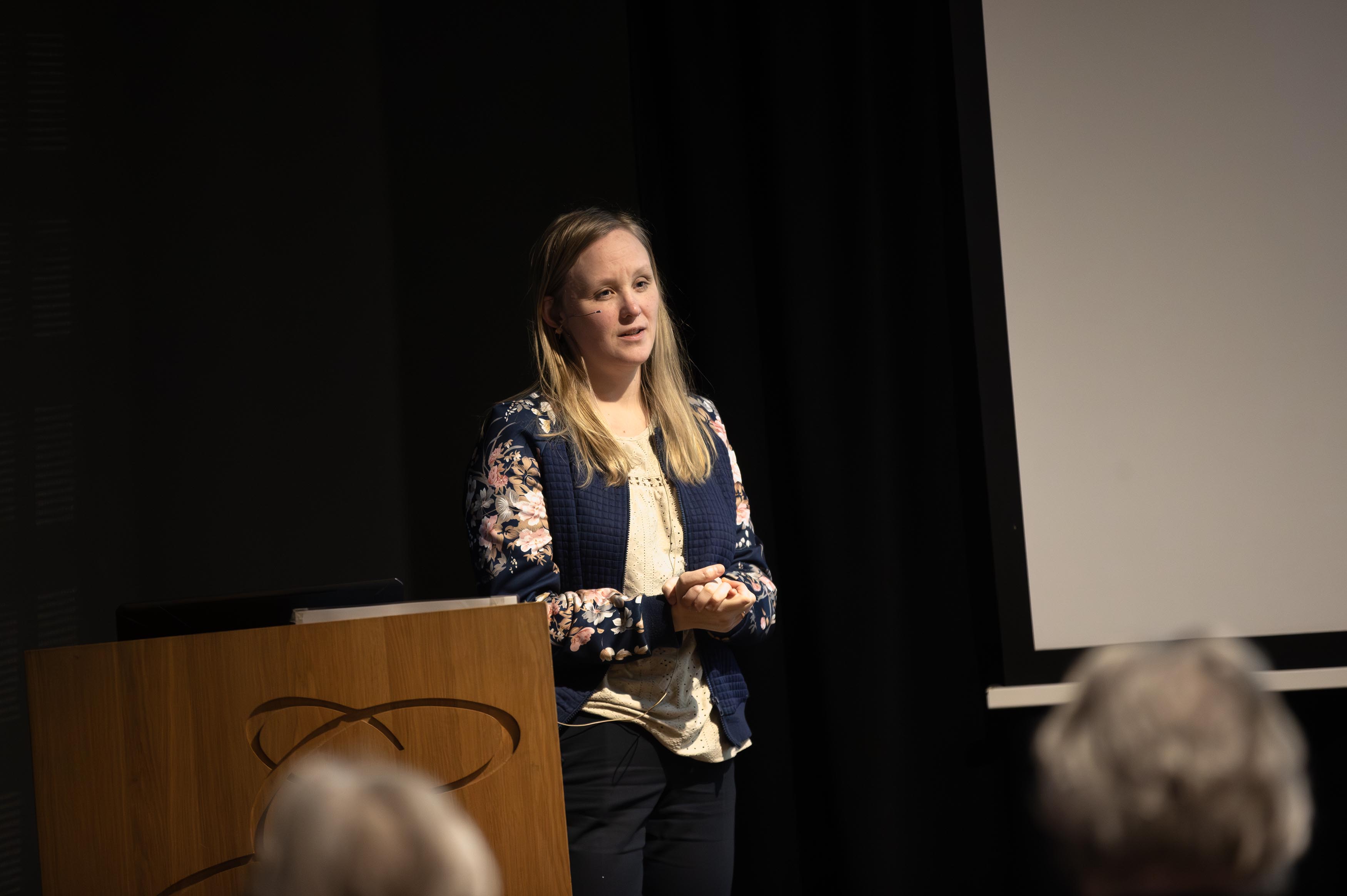 Markerte kvinnedagen i Wergelands Hus: Da strikking ble solidaritet