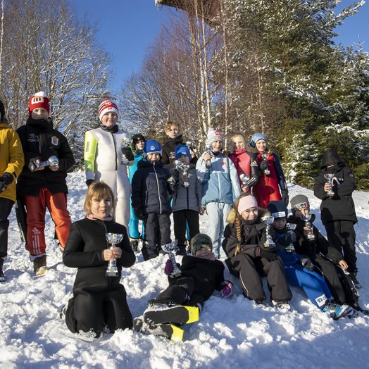 Morgendagens helter med hoppski