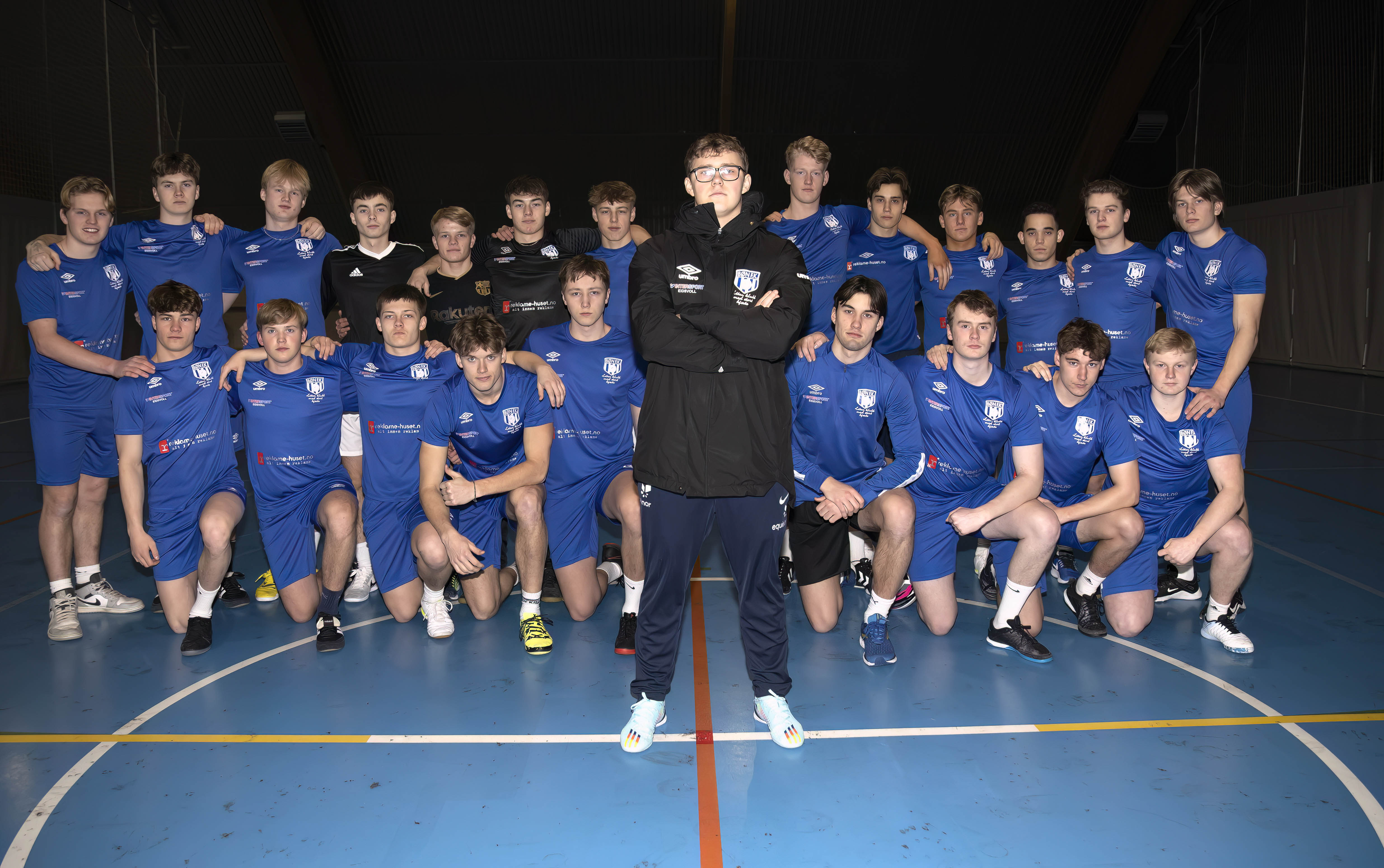 Sebastian Stokke er trener for Bøns juniorlag