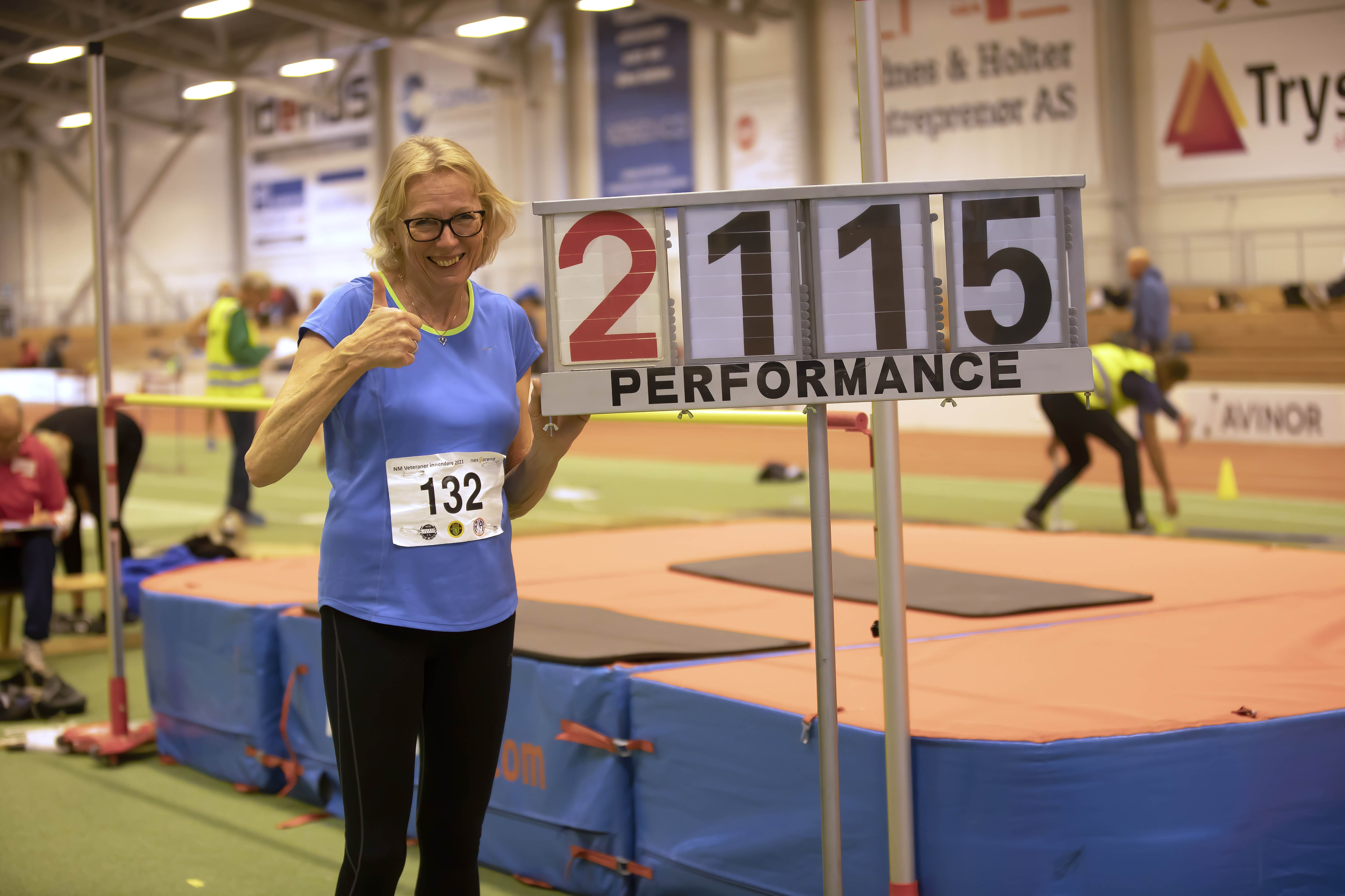 Inger Lise Sundheim med NM-gull i Nes Arena i 2021, 15 år siden sist. Inger Lise Sundheim med NM-gull i Nes Arena i 2021, 15 år siden sist.