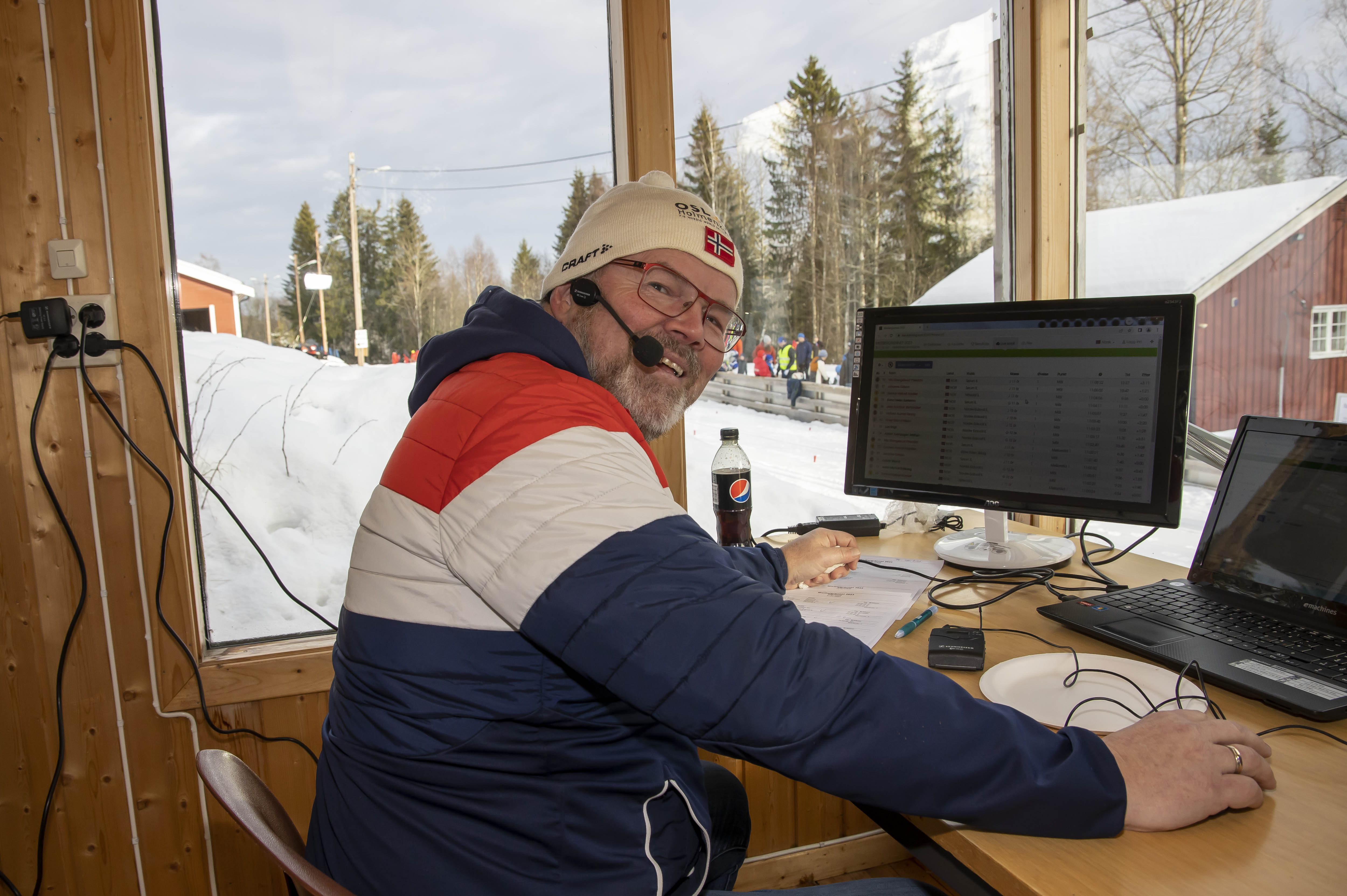 Speaker Rune Østby Hansen svikter aldri, og imponerte med en særdeles variert spilleliste! Speaker Rune Østby Hansen svikter aldri, og imponerte med en særdeles variert spilleliste!