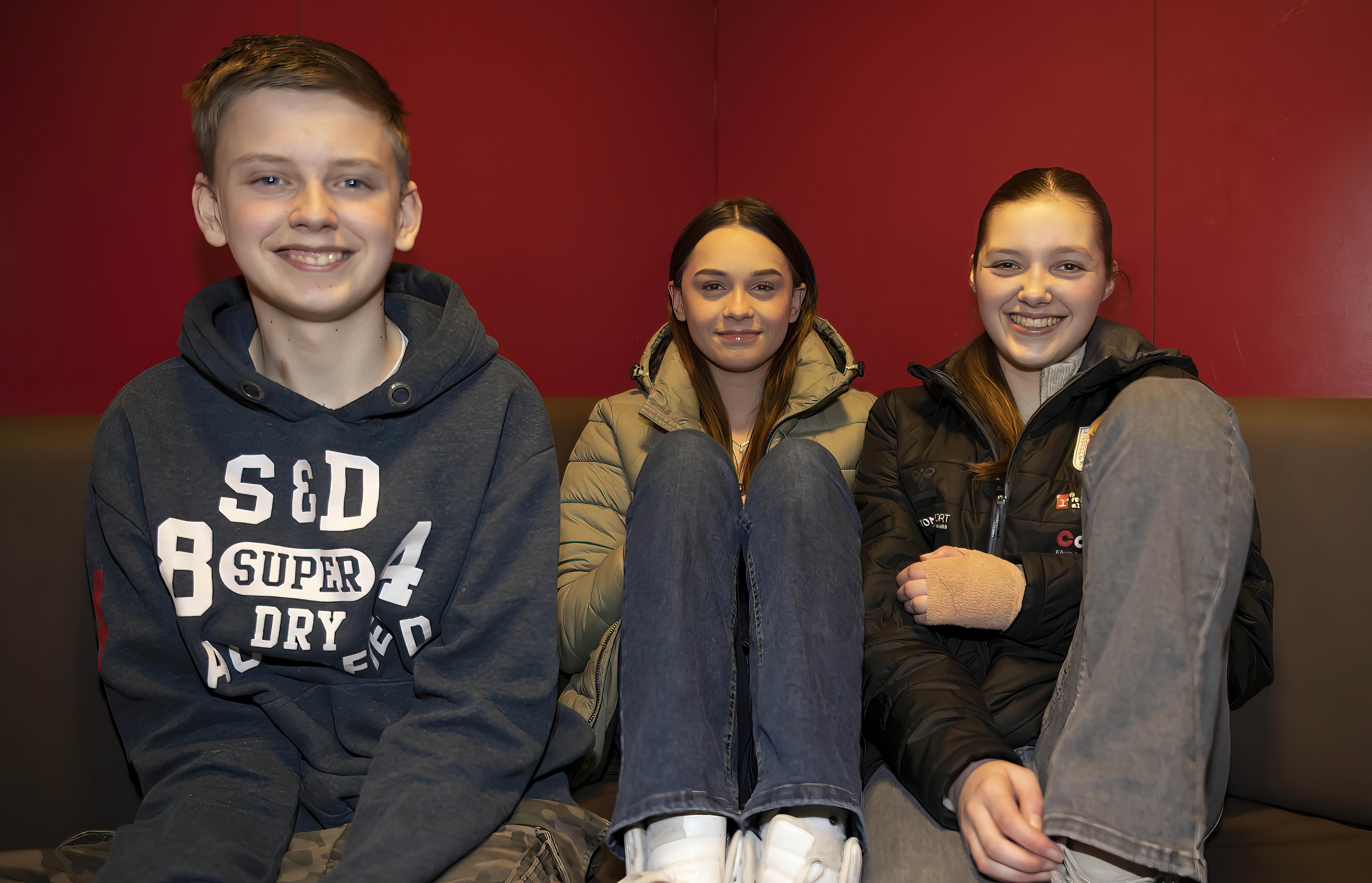 Nicolay Pettersen Ruud, Ronja Dalen og Ronja Stobbe Galgerud