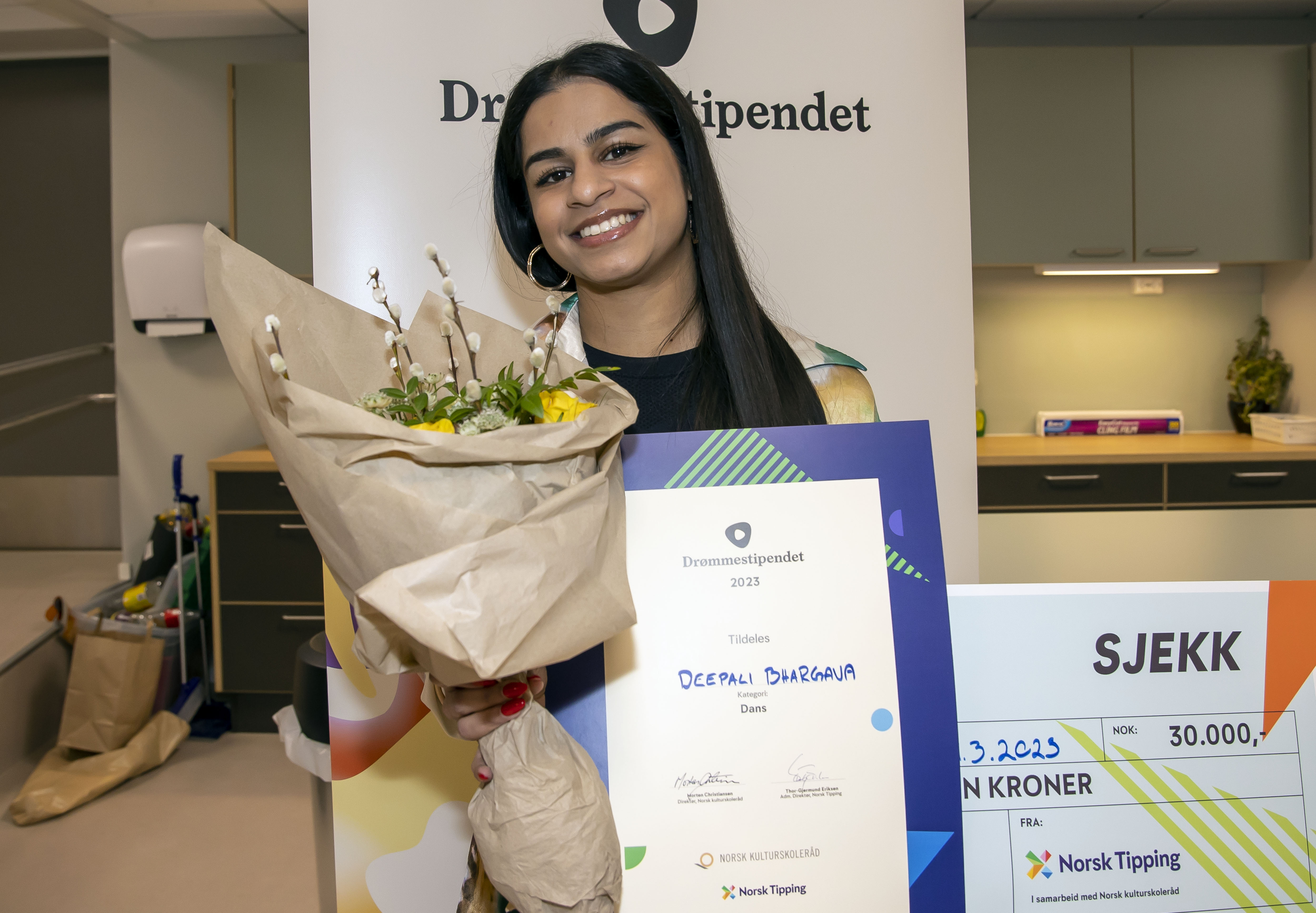 Drømmestipendet for 2023 gikk til Deepali Bhargava fra Råholt Drømmestipendet for 2023 gikk til Deepali Bhargava fra Råholt