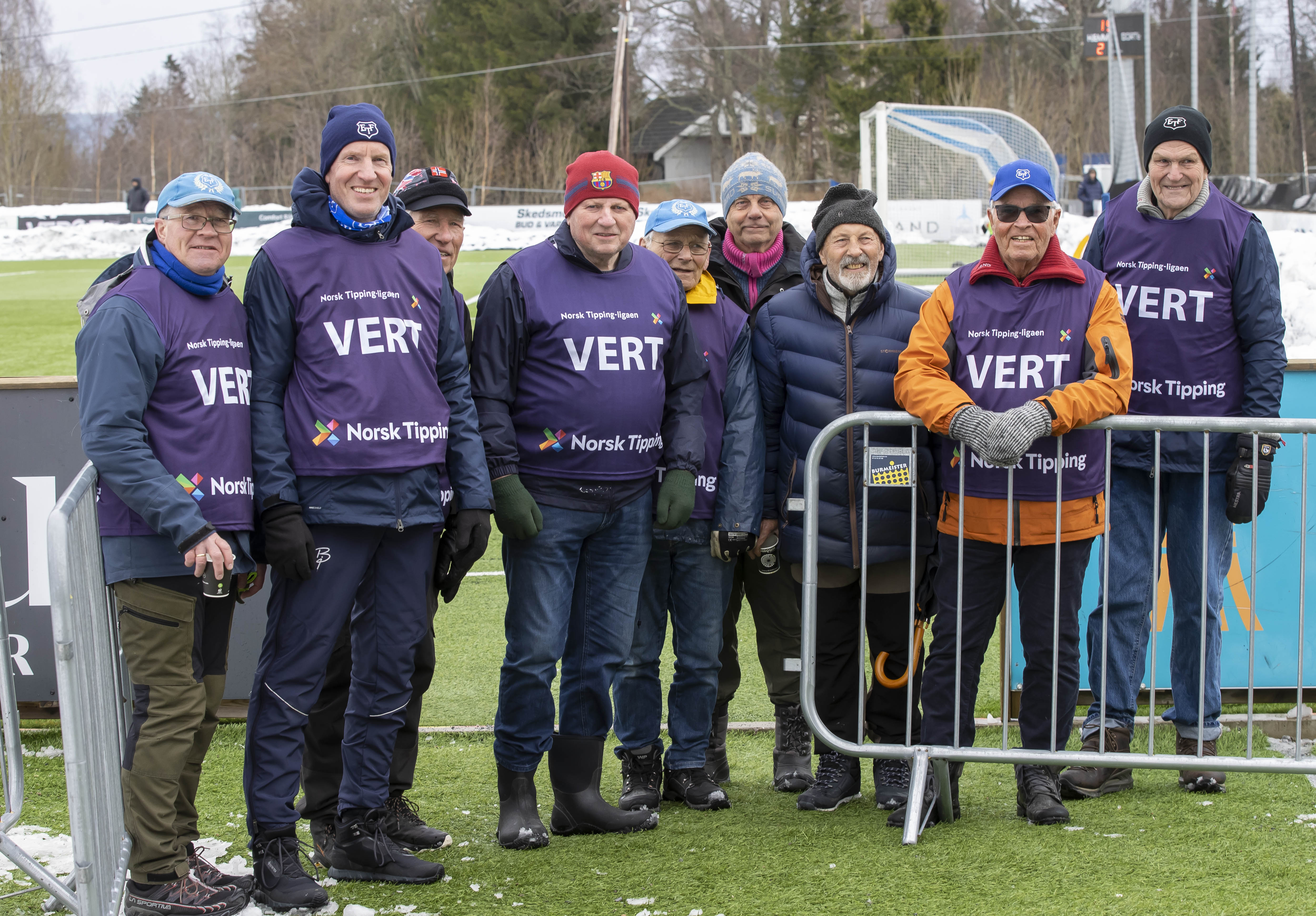 Uten innsatsen fra denne gjengen hadde det ikke blitt kamp på Myhrer