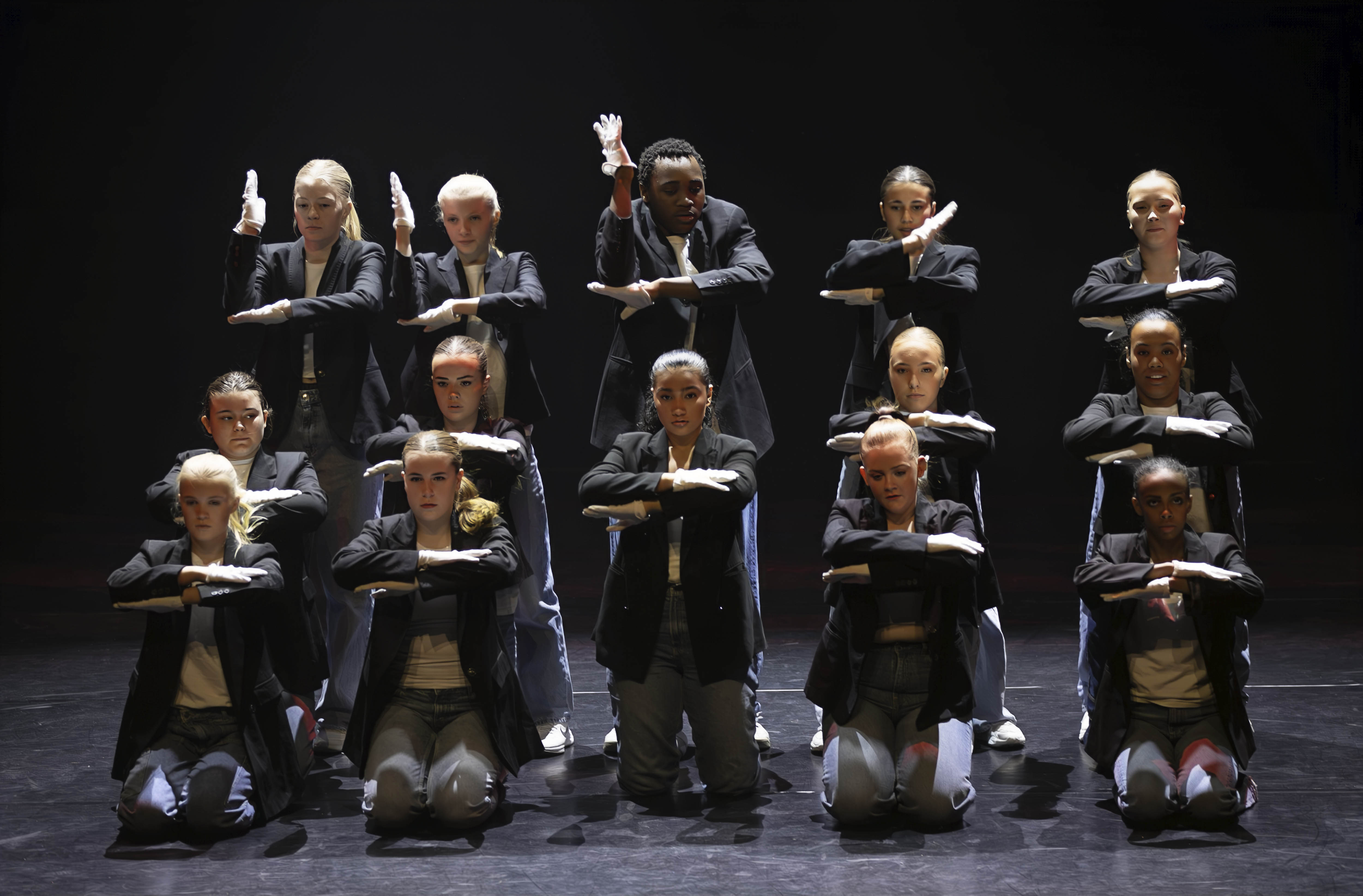 Hip hop 10. klasse-videregående med intrikate armbevegelser