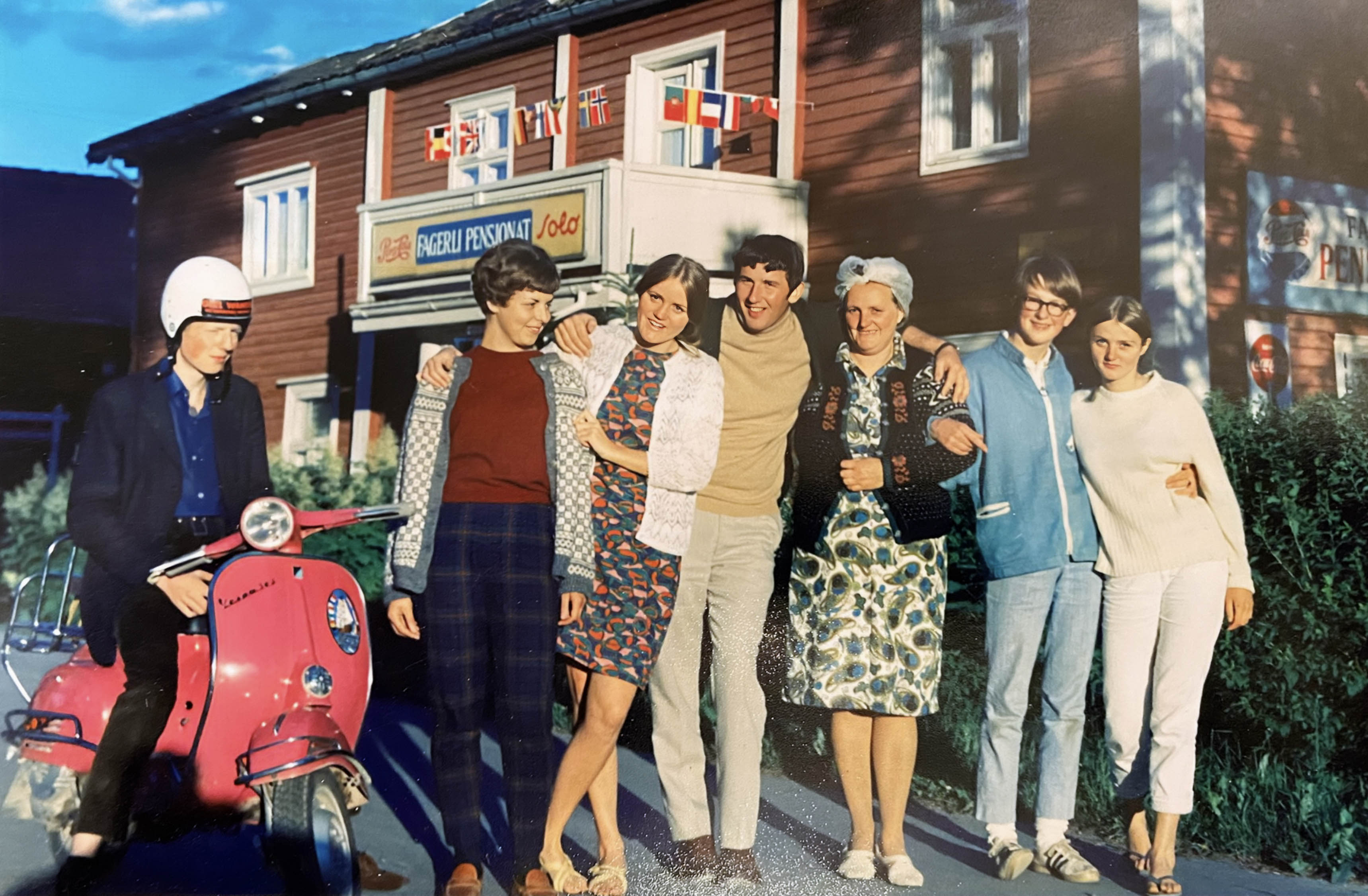 Foran Fagerli pensjonat på 1960-tallet Foran Fagerli pensjonat på 1960-tallet