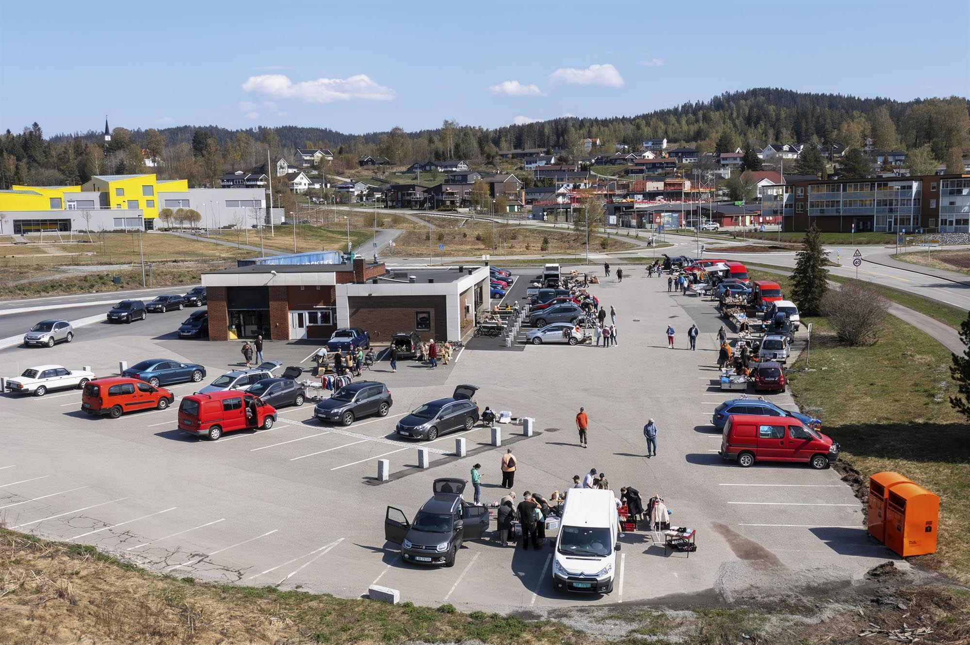 Det var mange utstillere på Minnesund, men ikke så mange besøkende