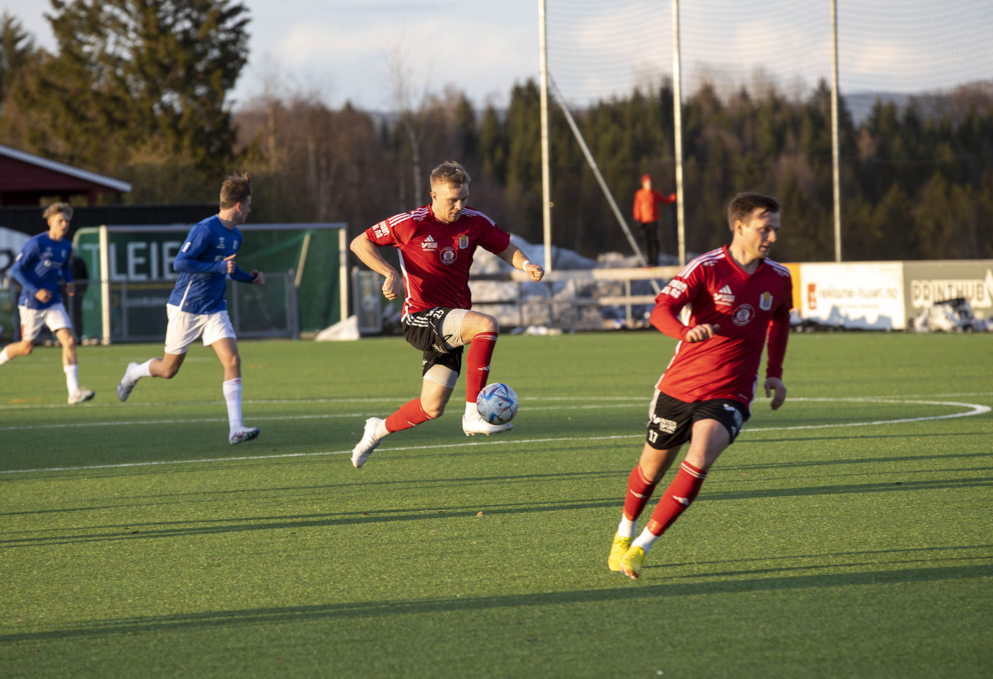 Erlend Winnem og EIF måtte til slutt gi tapt for Rælingen Erlend Winnem og EIF måtte til slutt gi tapt for Rælingen