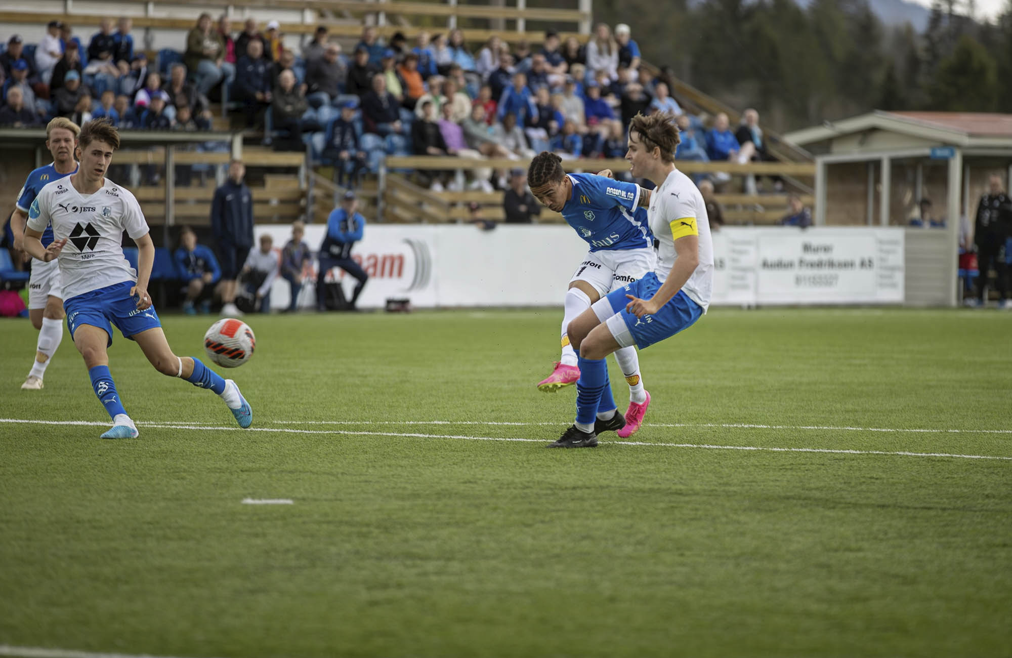 Fem minutter før slutt scoret Benedict Lethabo Notoane sitt første mål for sesongen Fem minutter før slutt scoret Benedict Lethabo Notoane sitt første mål for sesongen