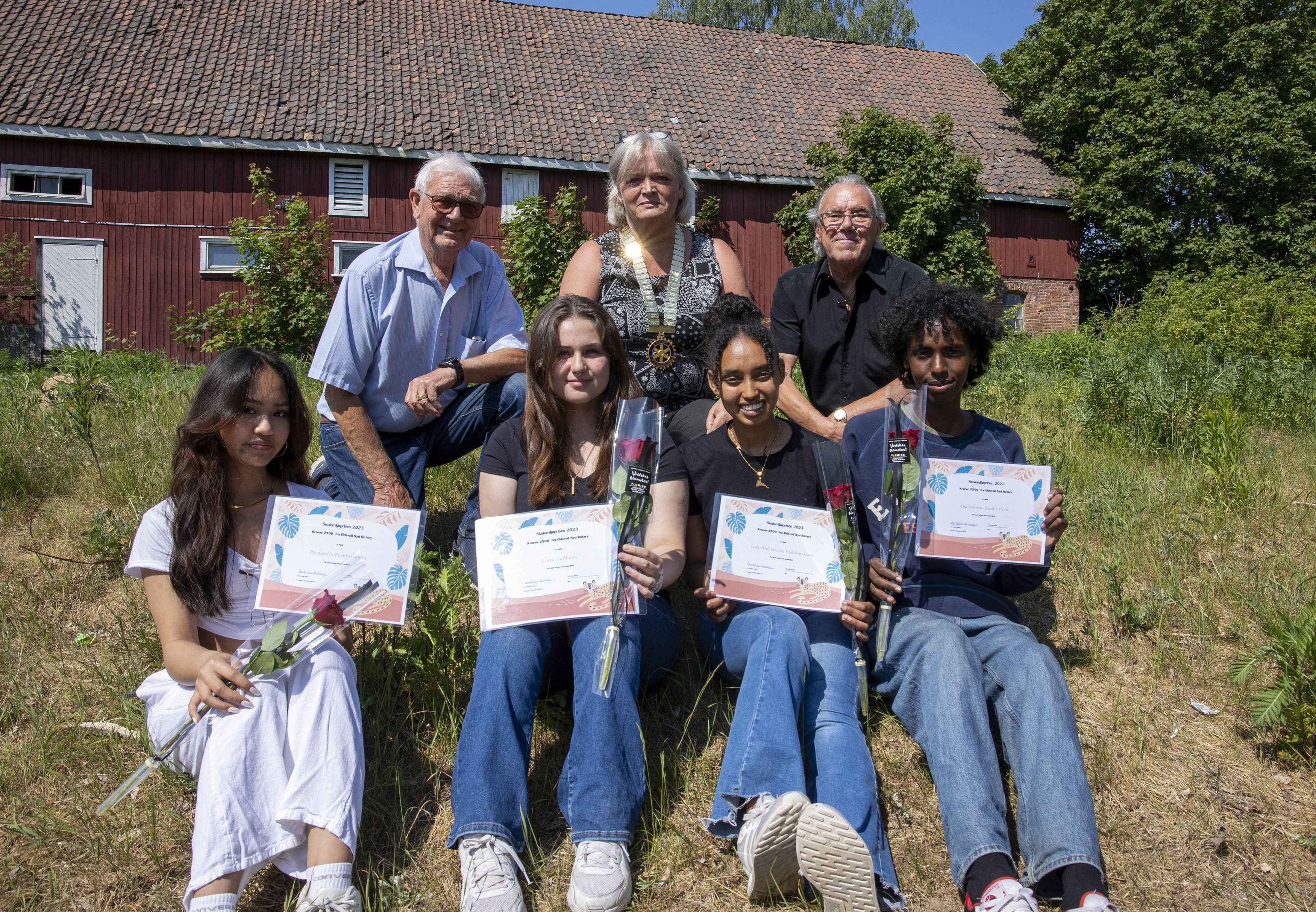 Glade vinnere sammen med representanter fra Rotary Glade vinnere sammen med representanter fra Rotary