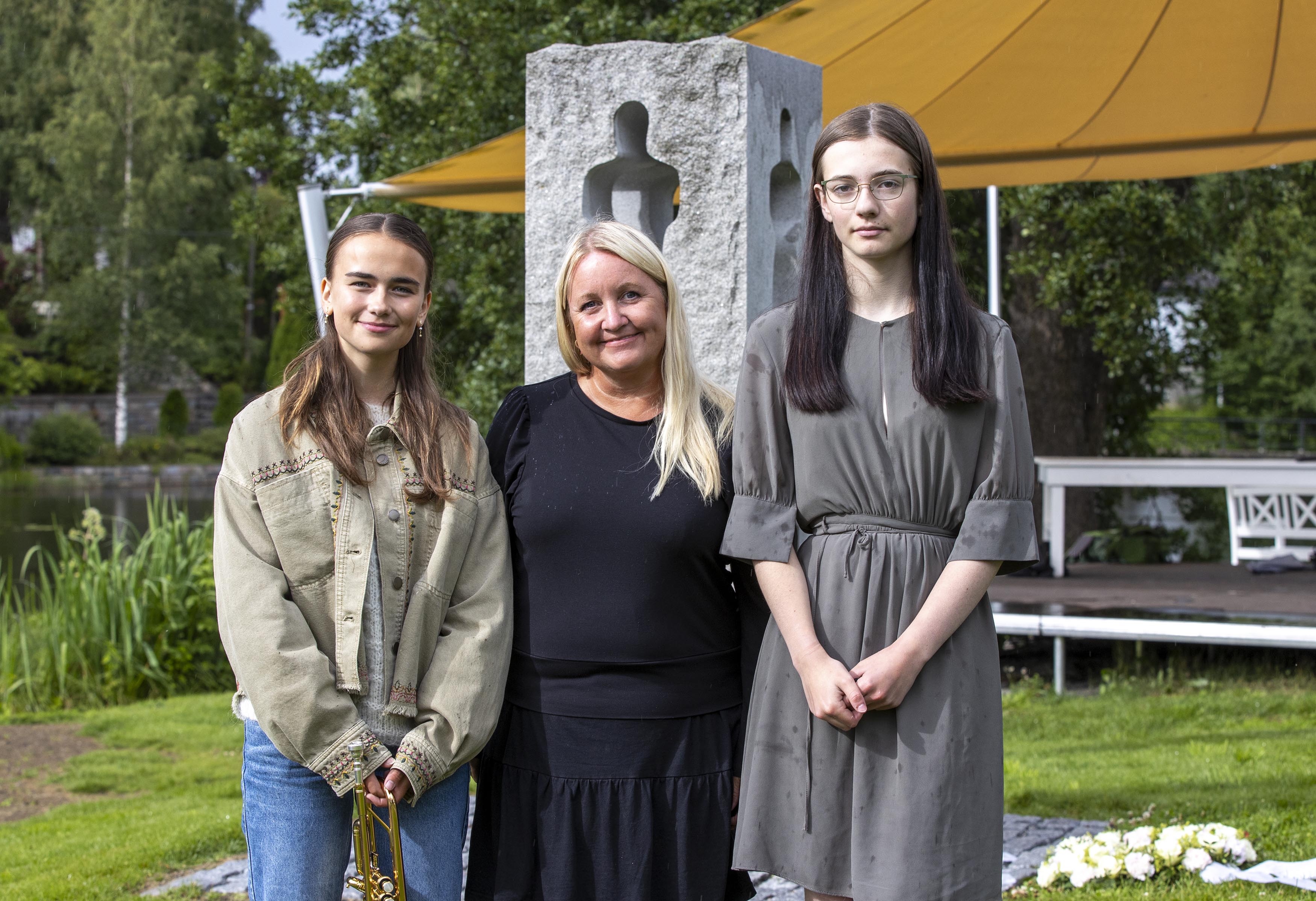 Ida Thing Helseth-Kjæreng, Hege Svendsen og Rebekka Bergundhaugen Bakkemo Ida Thing Helseth-Kjæreng, Hege Svendsen og Rebekka Bergundhaugen Bakkemo