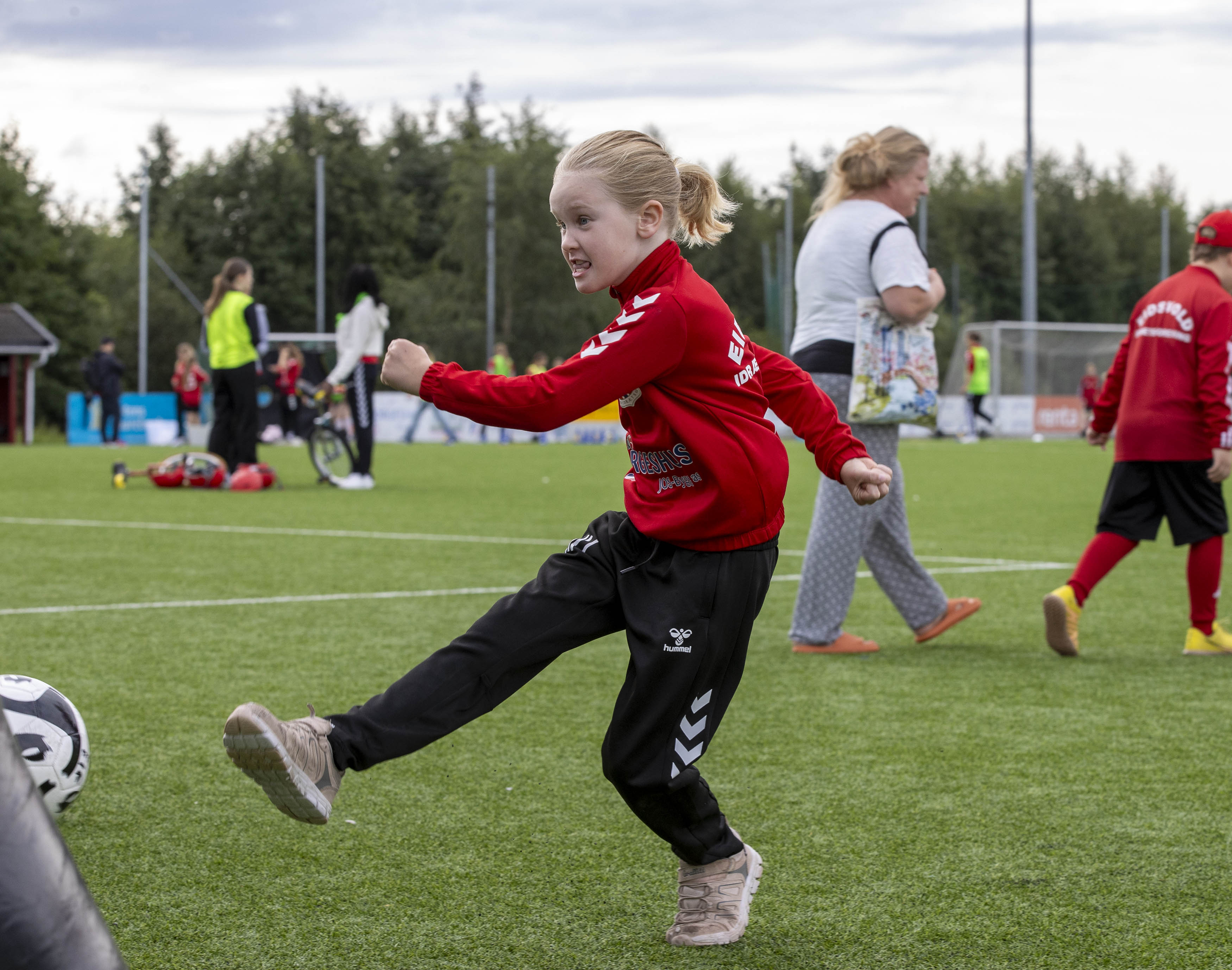 Å få målt farten på skuddet var populært