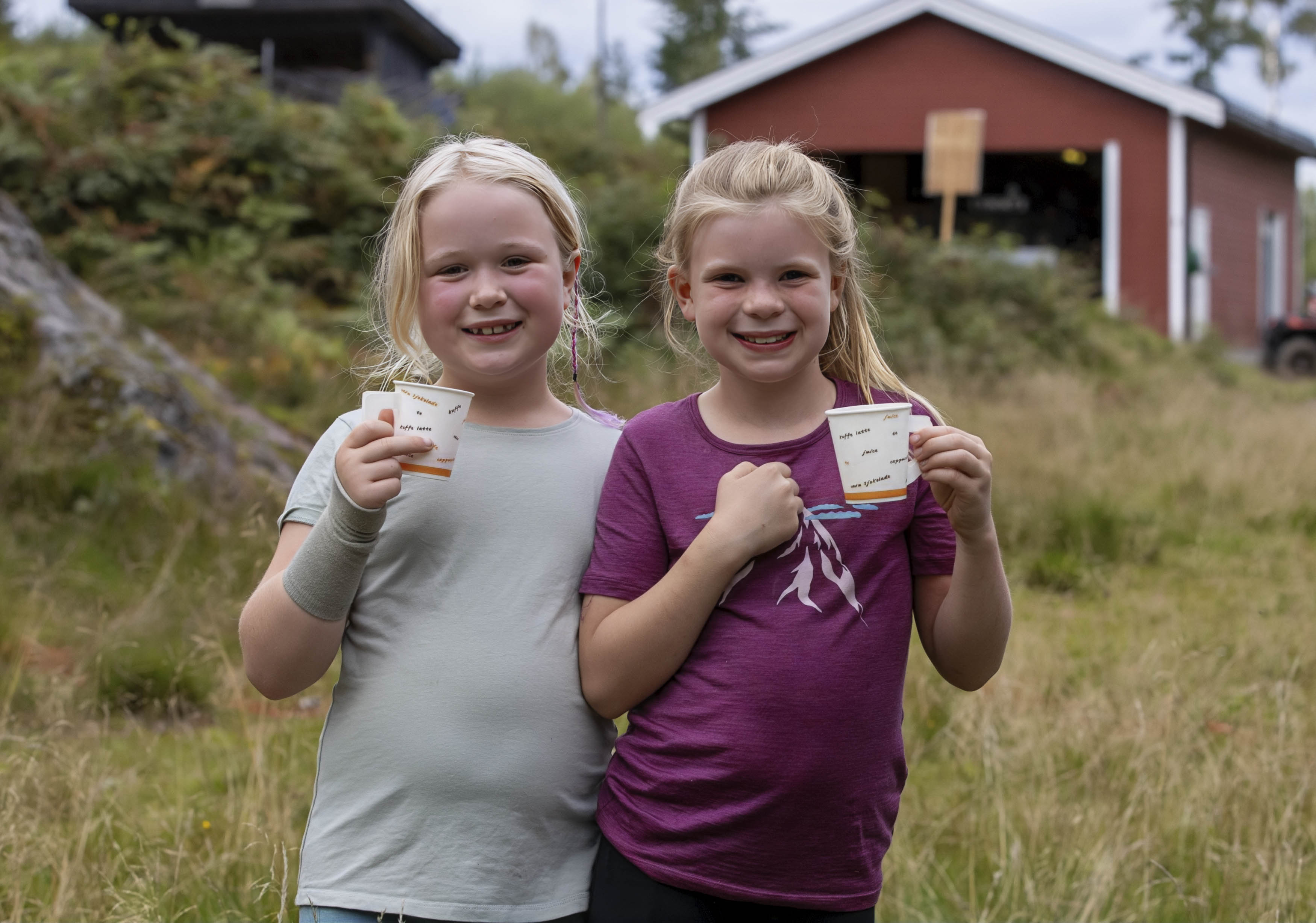 Ella Karlsdatter Ekker og Maren Opsahl Ella Karlsdatter Ekker og Maren Opsahl