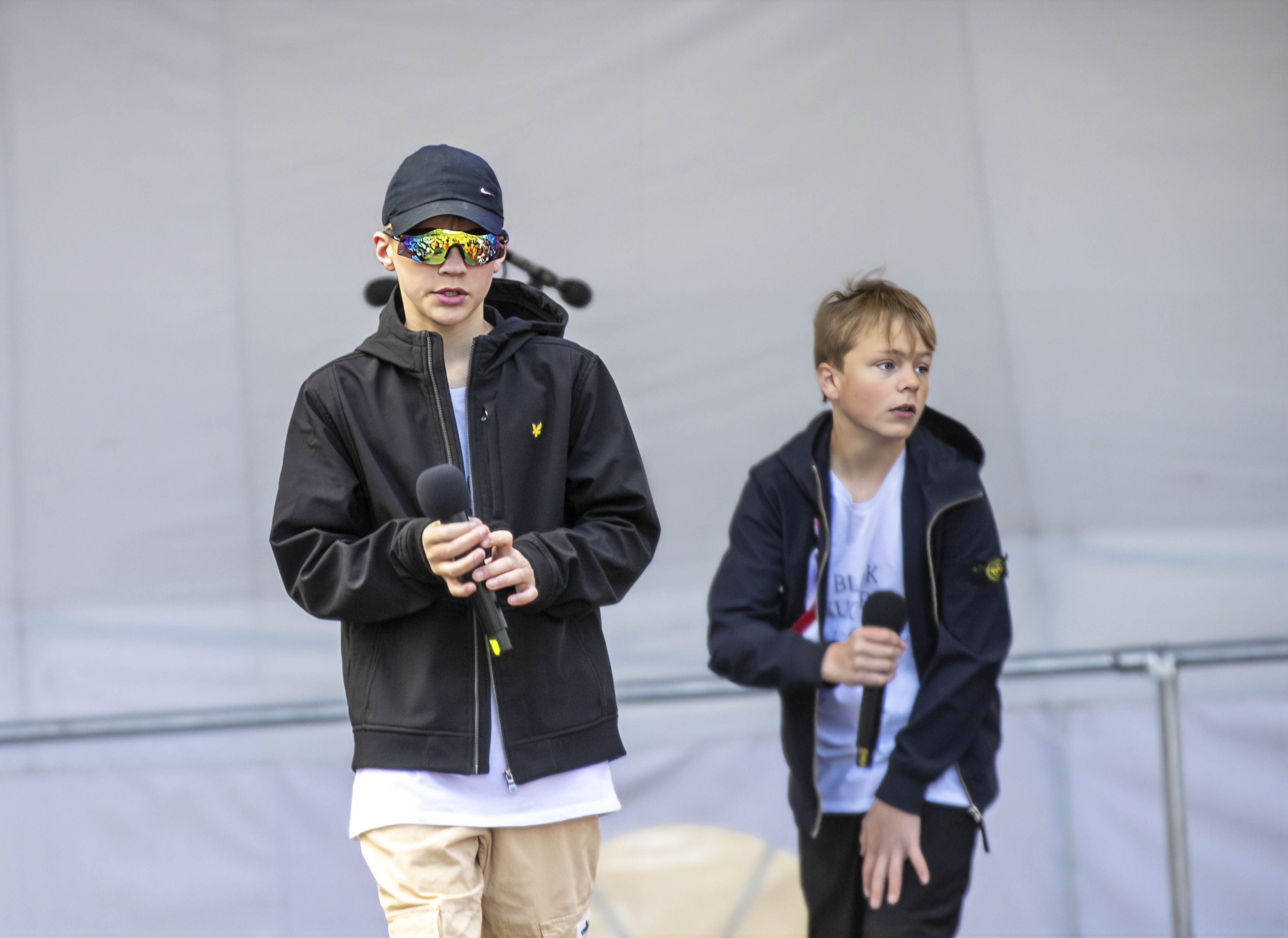 Cato Alexander Laache og Sander Andreas Akerlie Jensen i Black Helicopter Cato Alexander Laache og Sander Andreas Akerlie Jensen i Black Helicopter