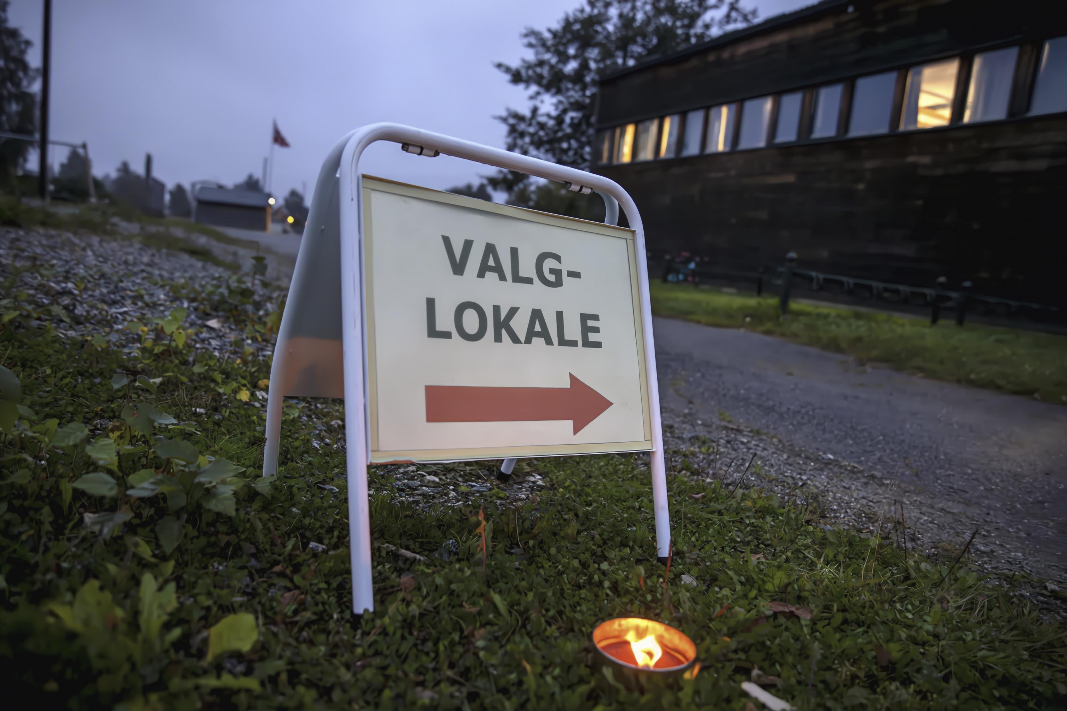 Da dette bildet ble tatt var det en drøy time til valglokalene stengte