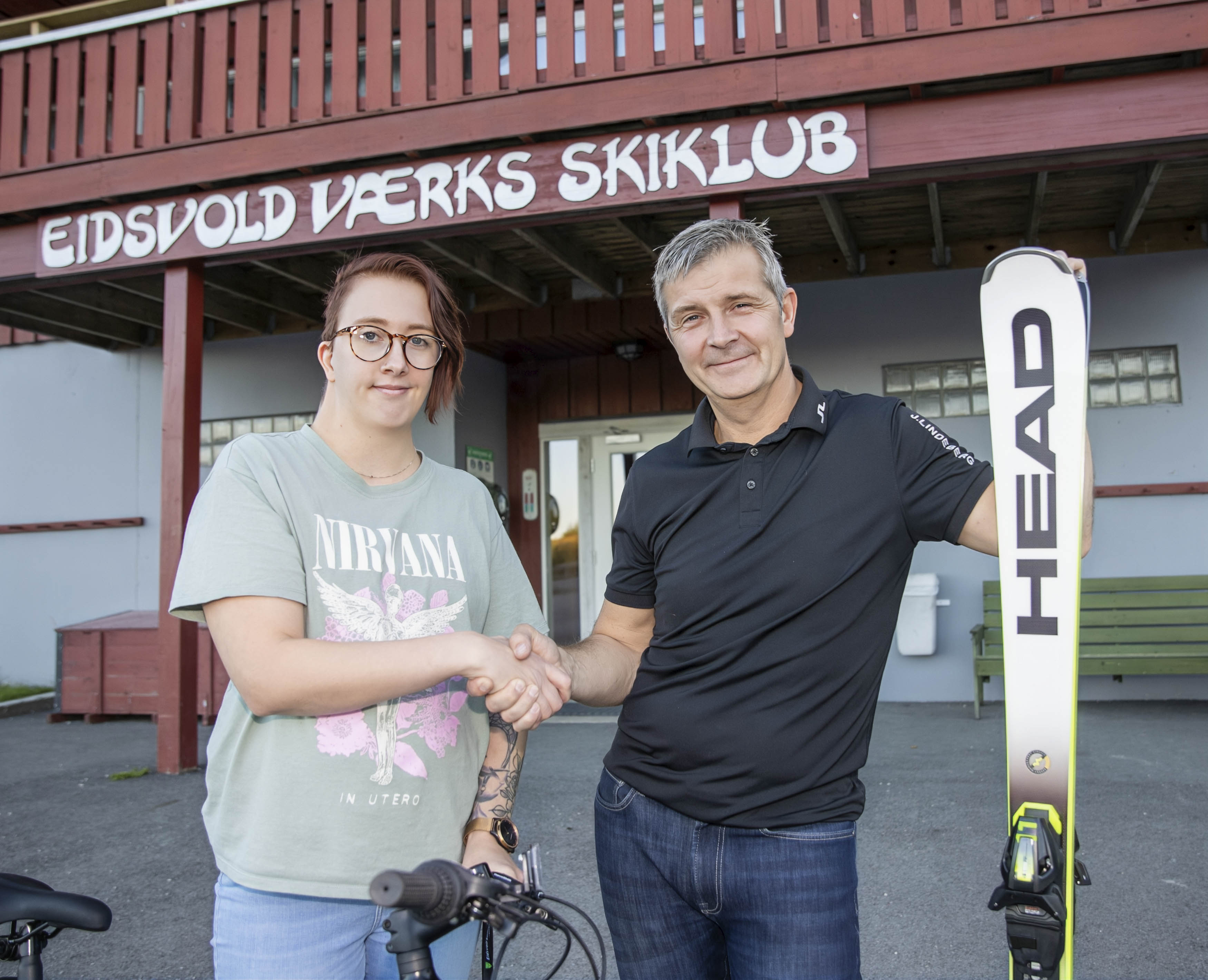 Frida Høgbakken Andersen fra BUA og Geir Helge Sjaaeng fra Eidsvold Værks Skiklub