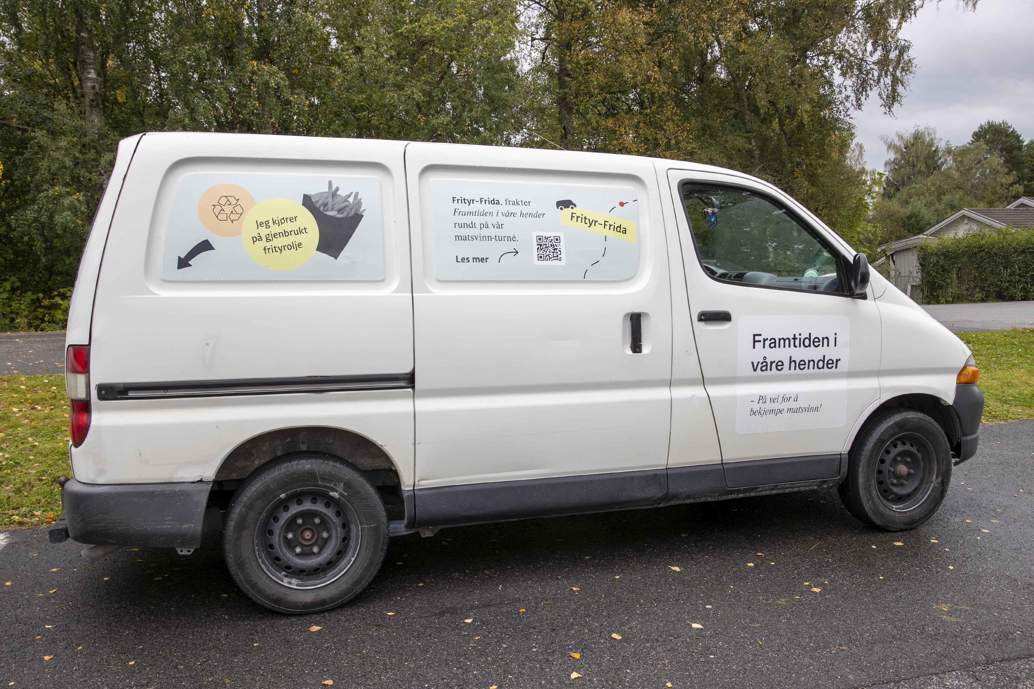 Frityr-Frida i Eidsvoll - En Toyota Hiace 2000-modell