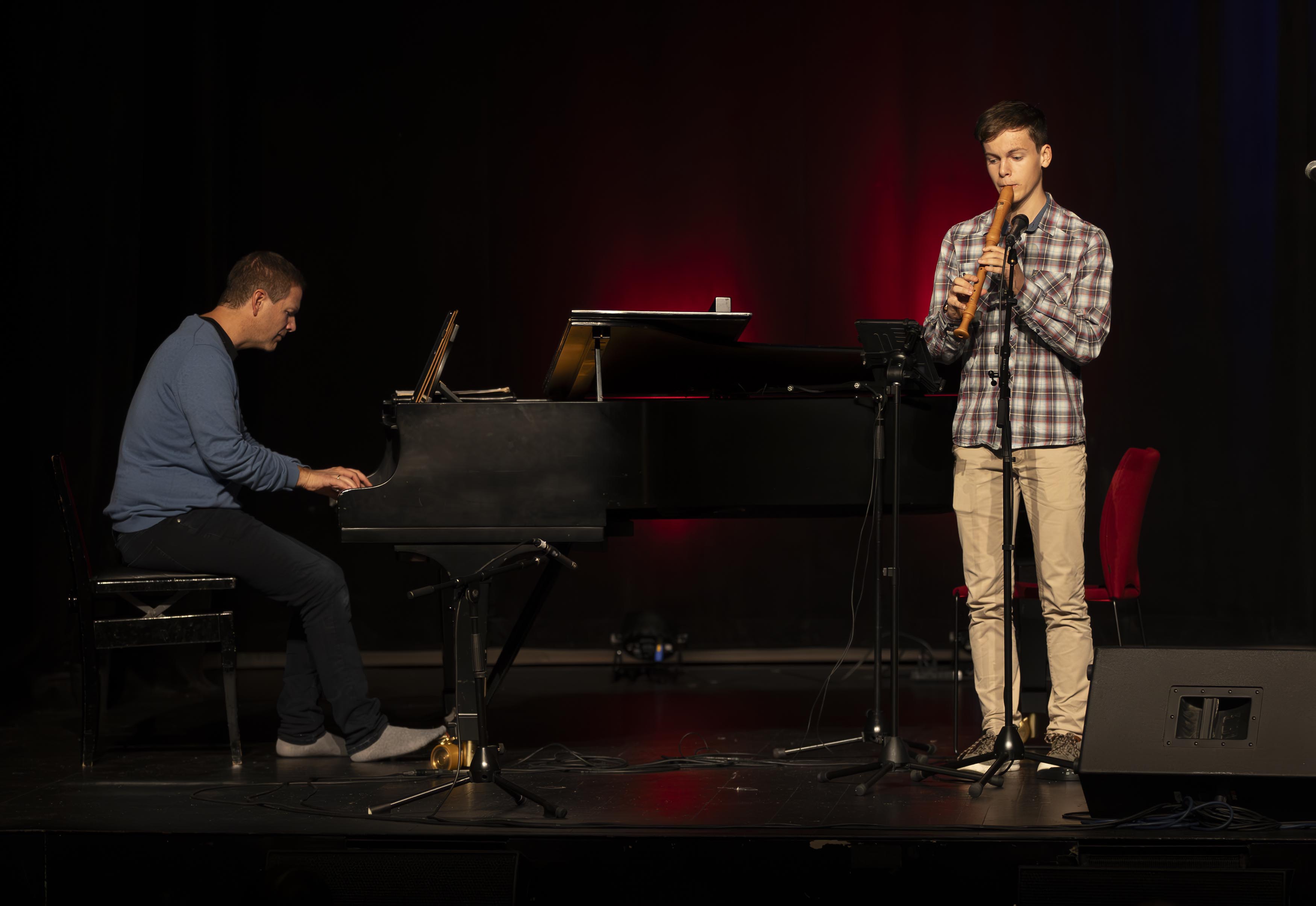 16 år gamle Mathias Nakling imponerte på blokkfløyte