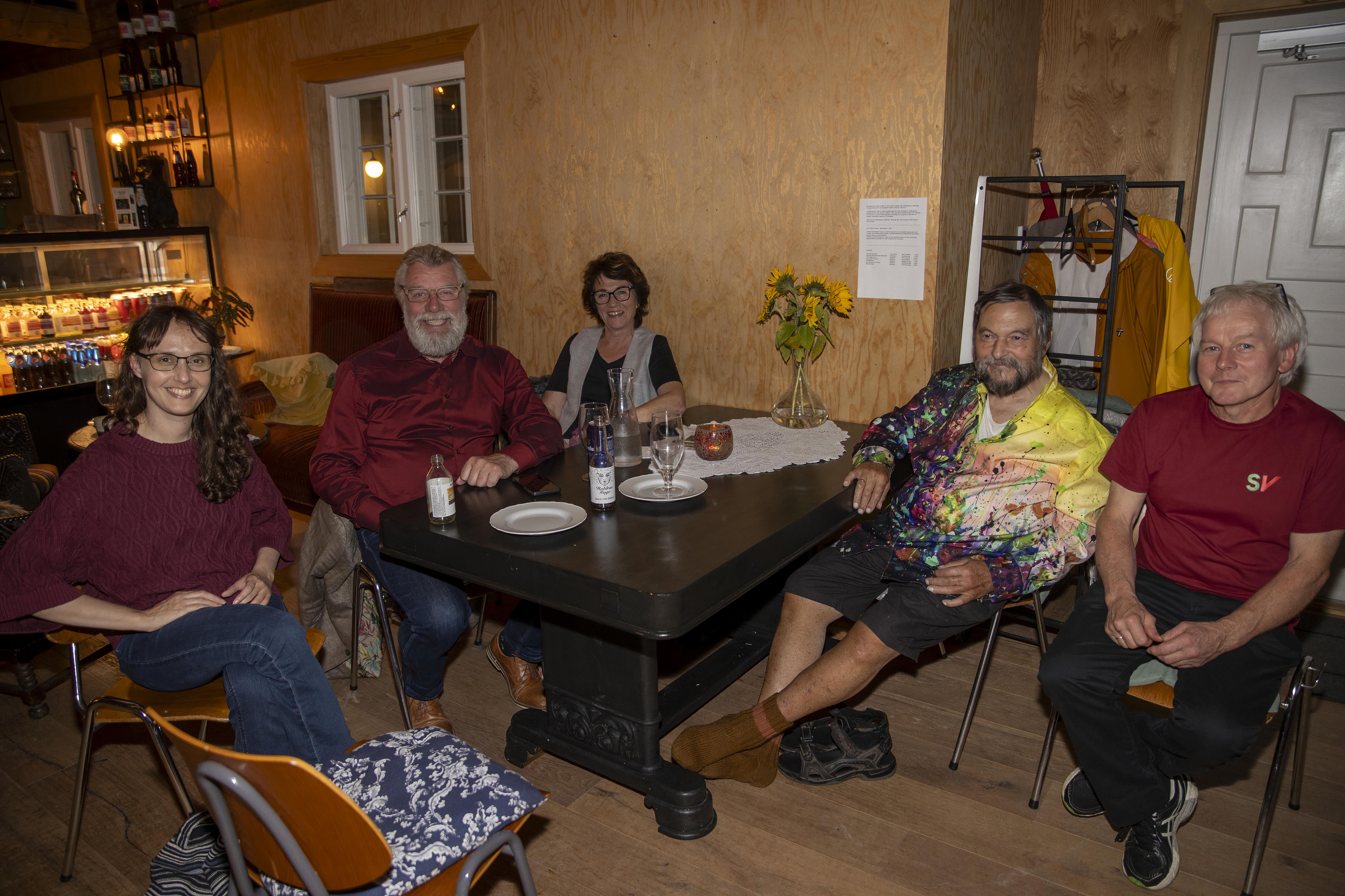 I Amalies Have fant vi flere fra SV