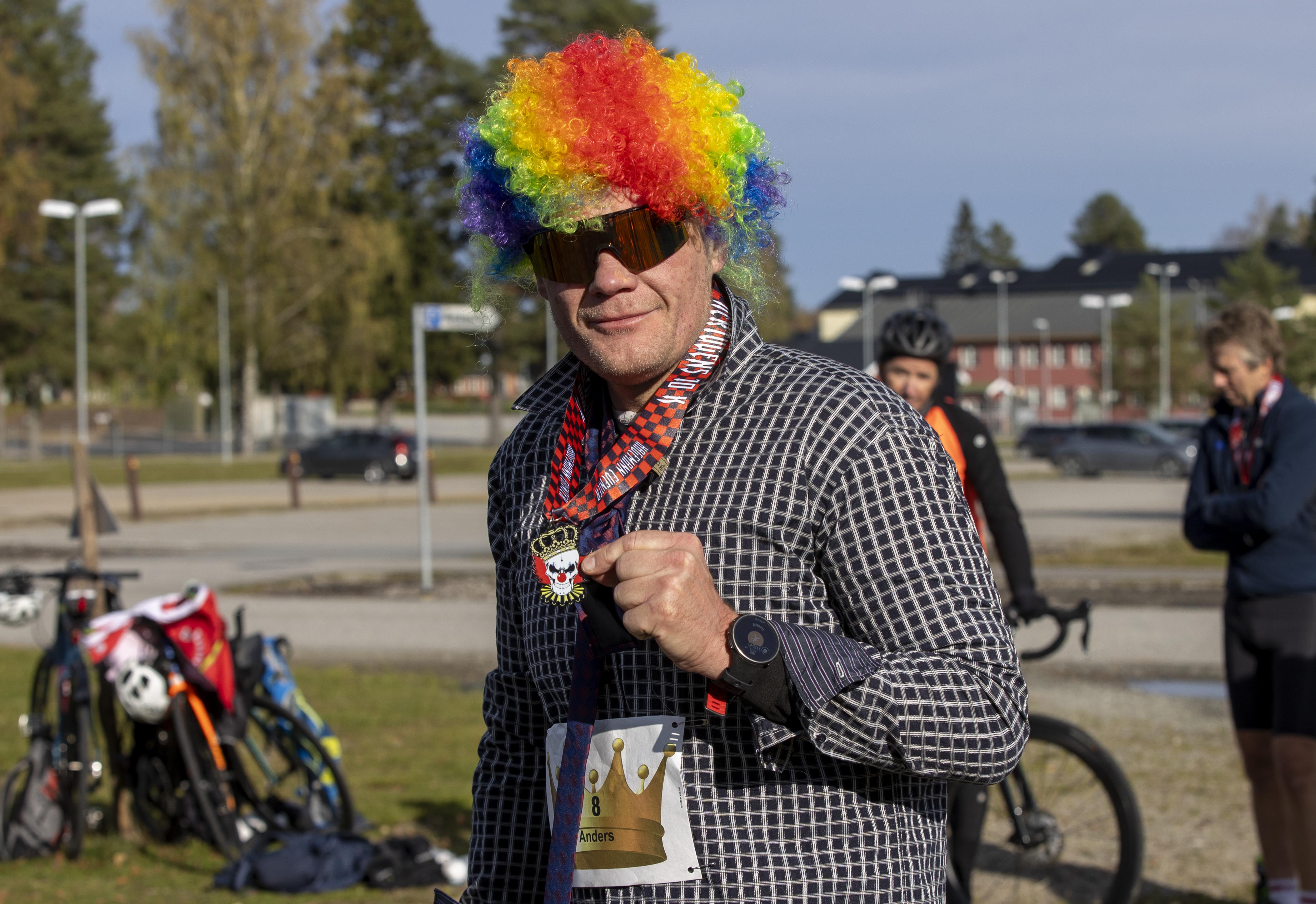 Anders Bernhoft med den spesielle og unike medaljen Anders Bernhoft med den spesielle og unike medaljen