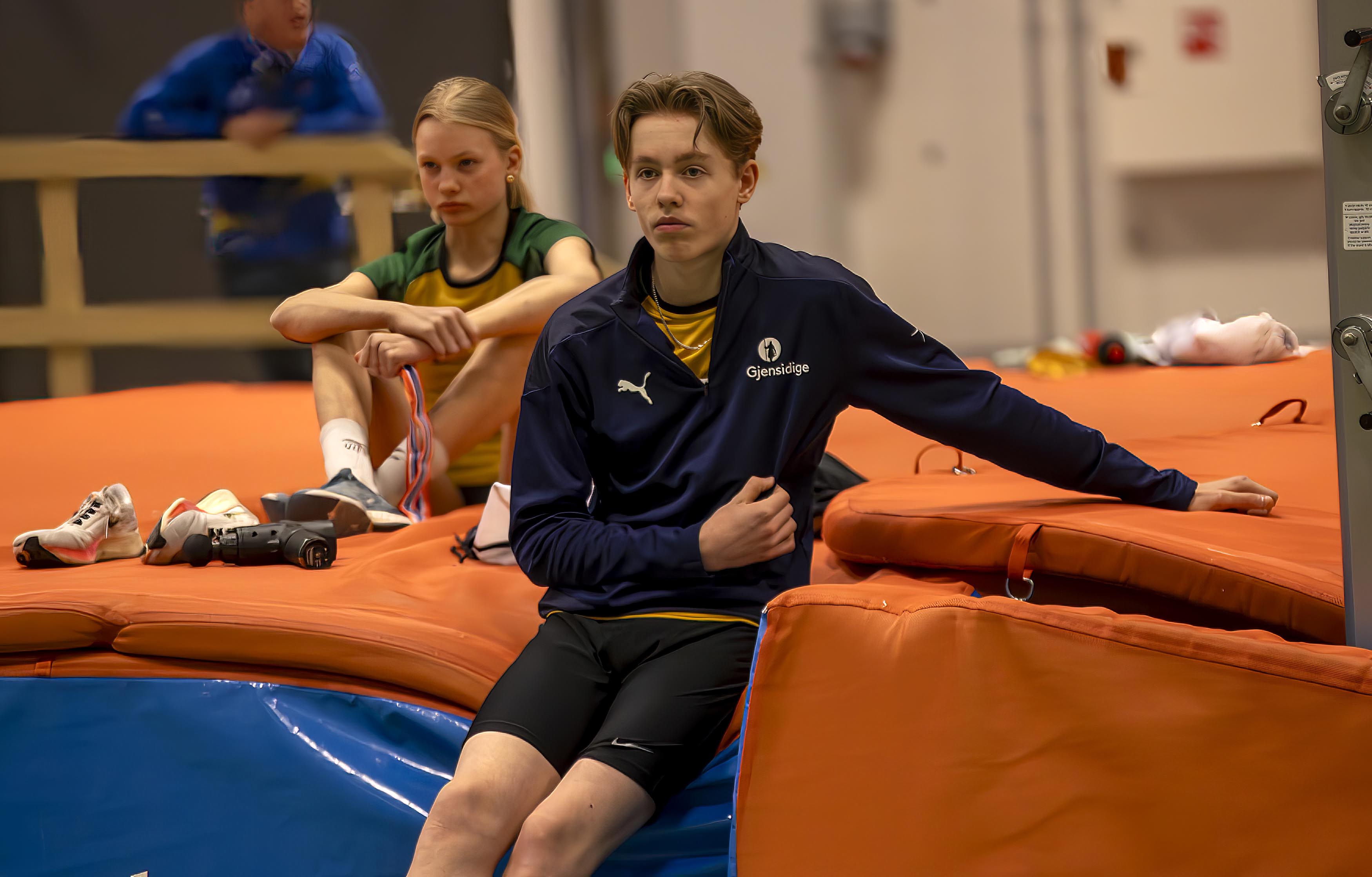 Selv om Even har en veldig aktiv hverdag kan det bli lange dager i en idrettshall