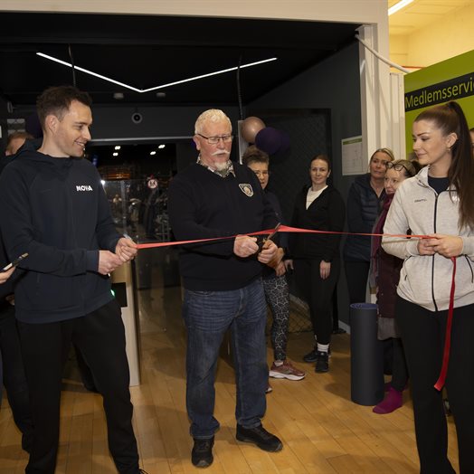 Trento Letohallen ble MOVA: - Det er en ære å få klippe snora