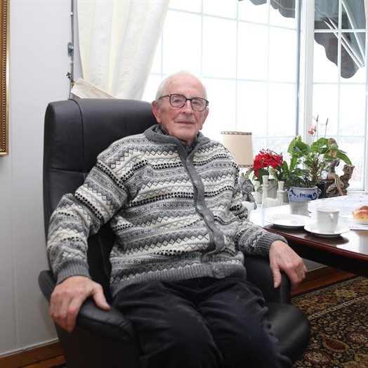 Kjell Arne fyller 90 år og feirer over 70 år med engasjement for Feiring