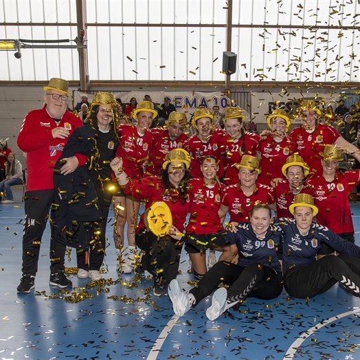 Opprykksfest i Råholthallen - Ingen fest uten gjester