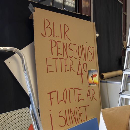 Rammemaker Ivar: - Jeg gleder meg til å gå turer med butikkhunden