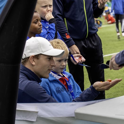 Fotballturnering med fokus på sunne verdier: - Det smakte litt rart, men det var godt!