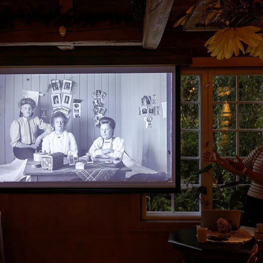 Kåserte om ukjent Eidsvollfotograf: - Dette har vært litt av en detektivhistorie