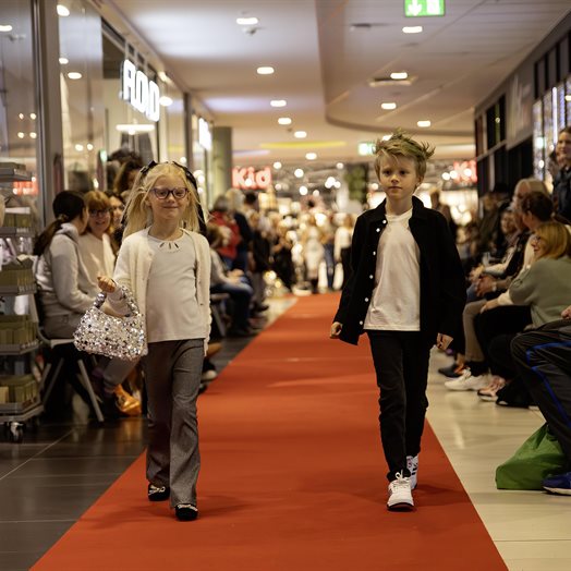 Dugnad på rød løper: - Jeg er rørt av alle de hyggelige tilbakemeldingene