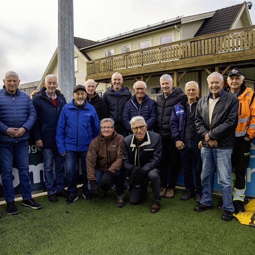 Fotballens bakspillere
