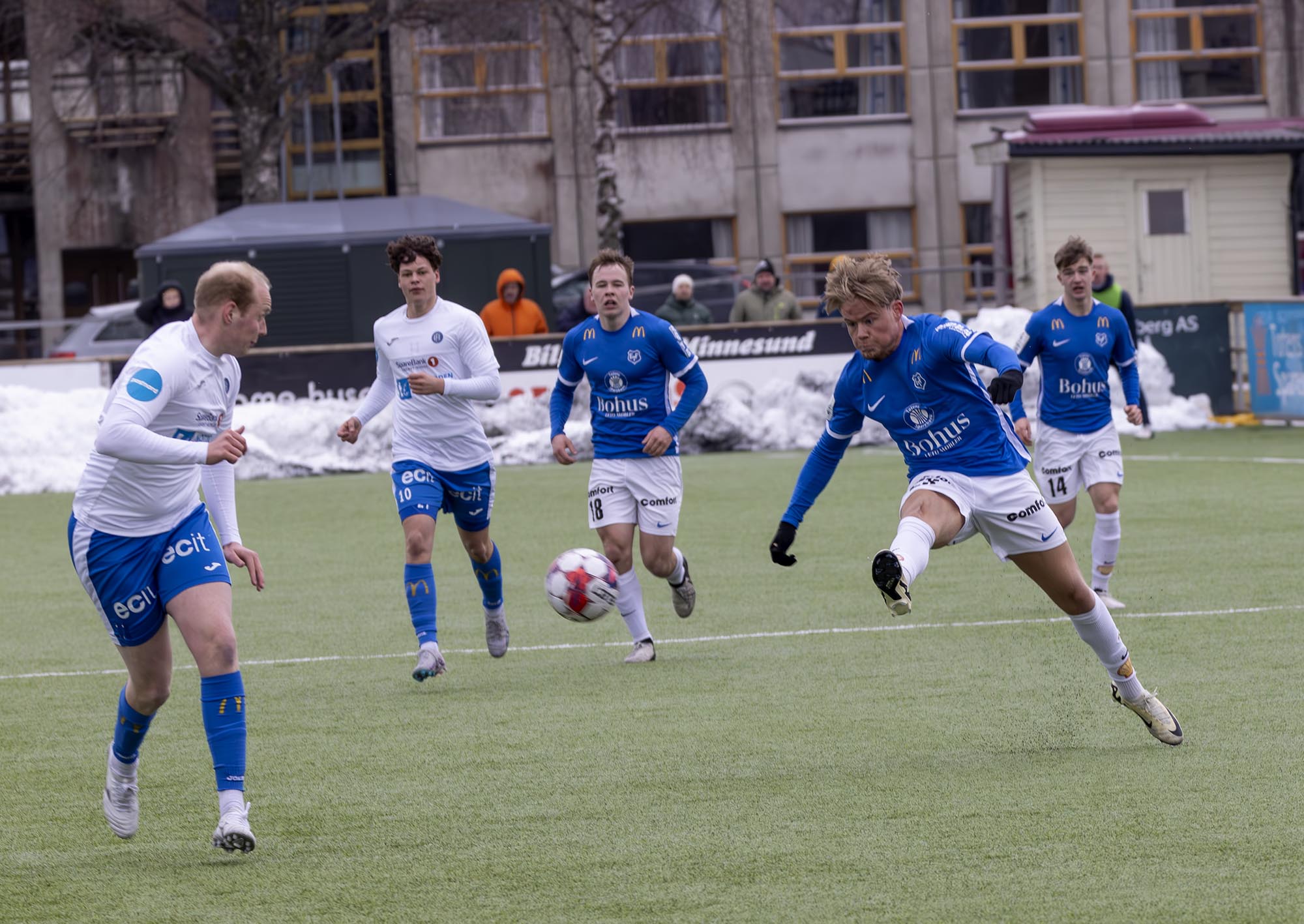 21-åringen Julian Japp&eacute;e Henriksen kom inn i andre omgang