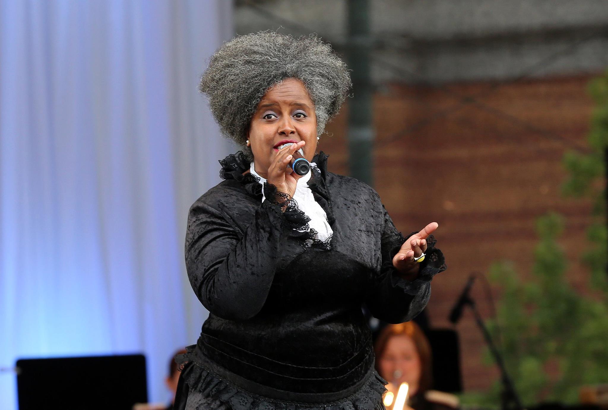 Folkefesten på Eidsvolls plass 15 mai 2014 Folkefesten på Eidsvolls plass 15 mai 2014