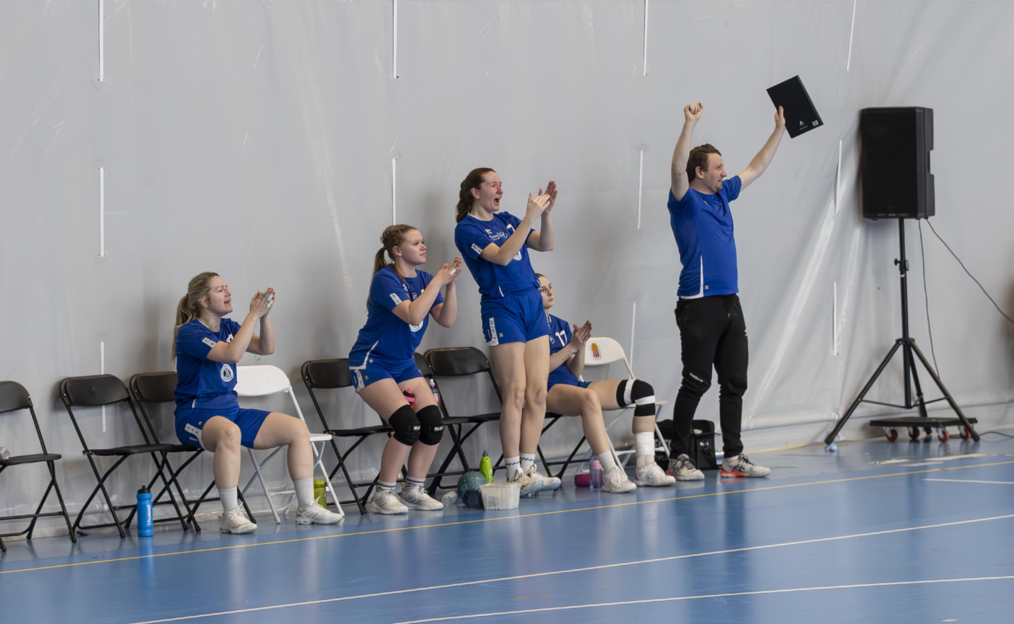 Full jubel på Turn-benken Full jubel på Turn-benken