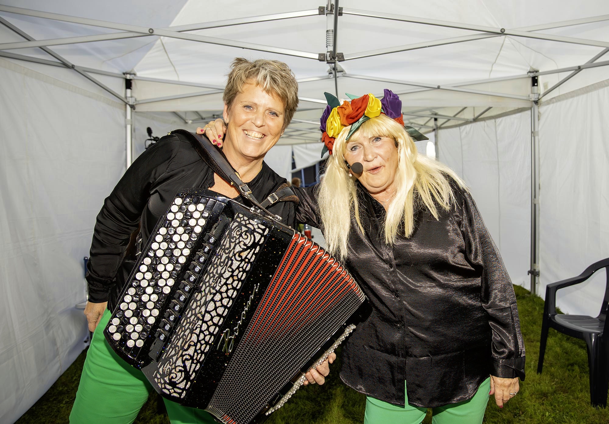 May Klingenberg og Anita Nyhagen er Gærne Jinter - bokstavelig talt May Klingenberg og Anita Nyhagen er Gærne Jinter - bokstavelig talt