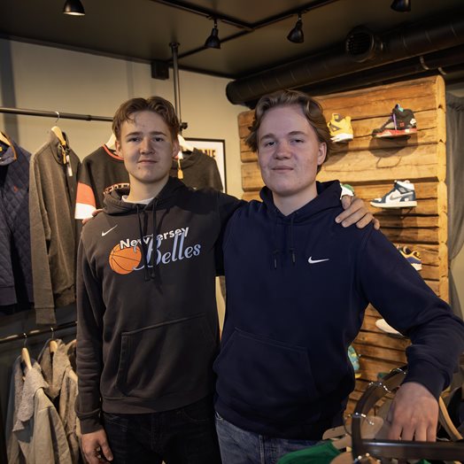 Suksess for bruktbutikk i Sundet: - Dette er det kuleste som har skjedd i Sundet - ever!