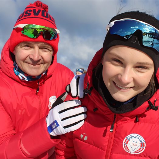 Junior-NM: Rekordmange fra Eidsvoll Værks Skiklub, men June er enslig svale