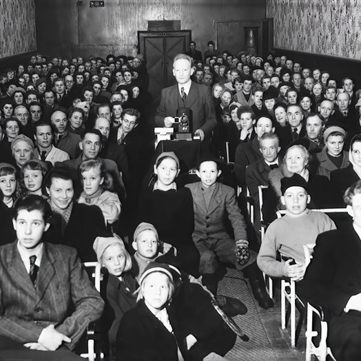 Skal mimre om gamledager i Panorama: - Lars Bry er forbildet