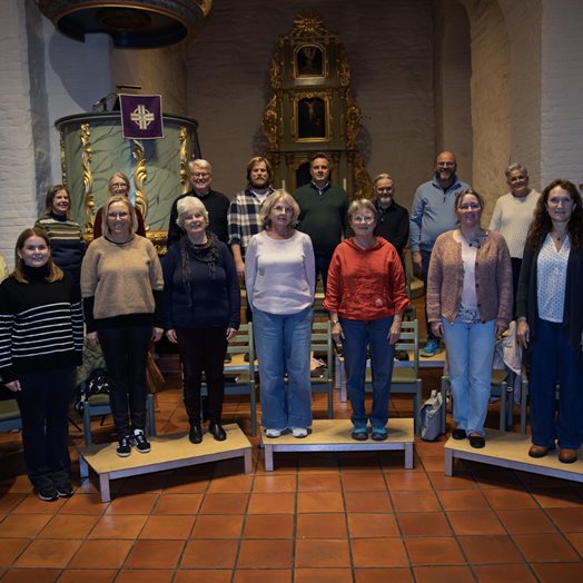 Evig lys i Eidsvoll kirke på allehelgenssøndagen