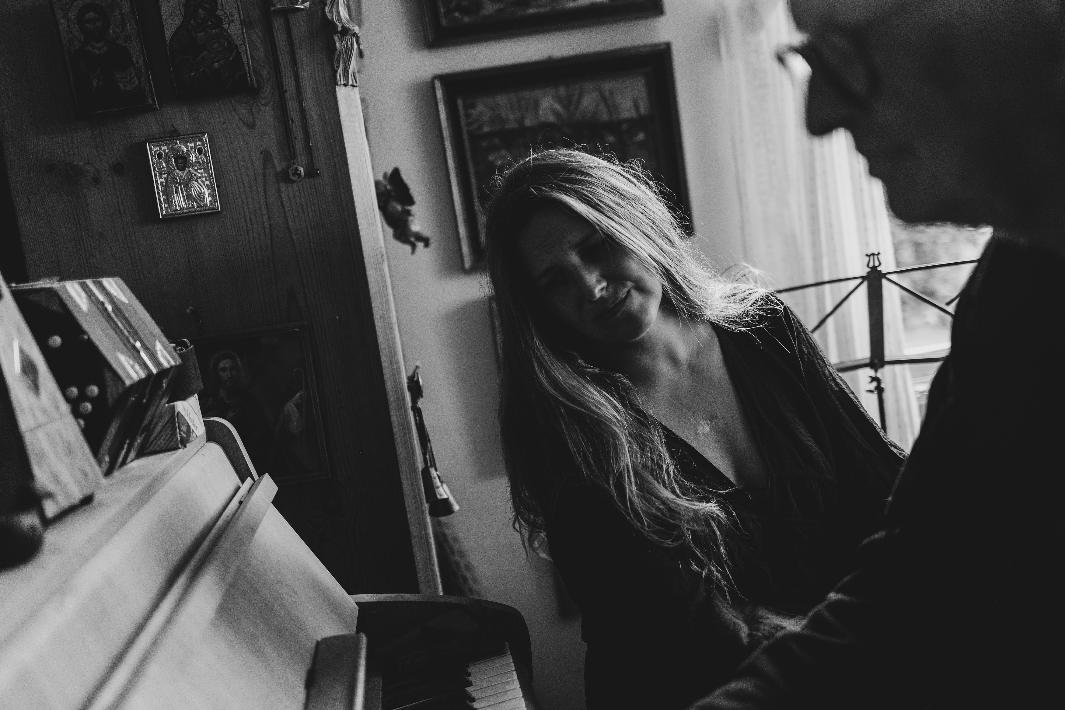 Julie Kleive gleder seg konserten i Eidsvoll kirke