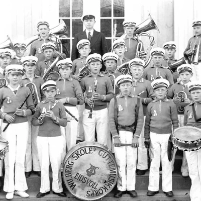 Vilberg skolekorps – 100 år med musikk og fellesskap Vilberg skolekorps – 100 år med musikk og fellesskap