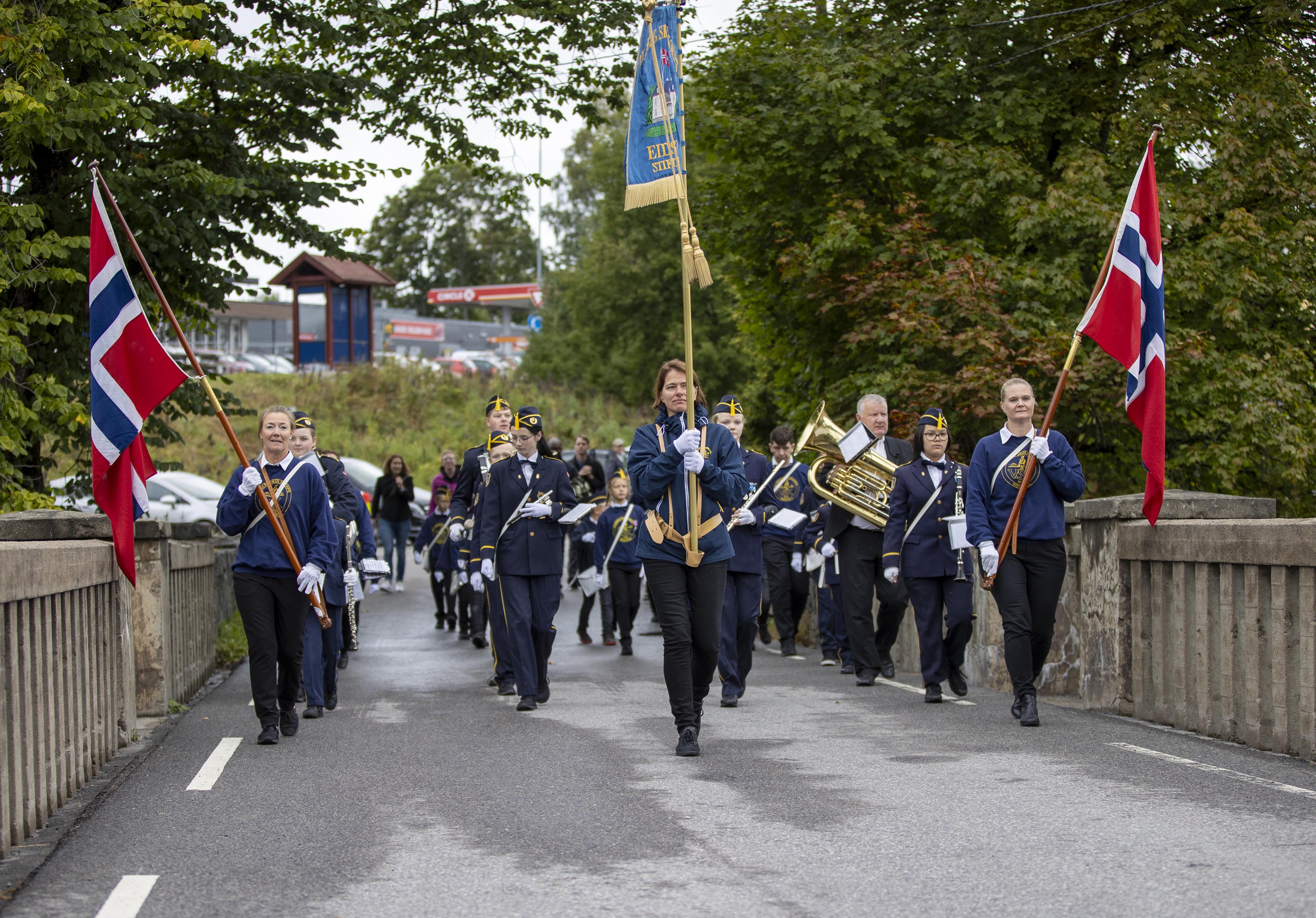 Vilberg skolekorps på Eidsvoll Verk under gardebesøket 3 september 2022 Vilberg skolekorps på Eidsvoll Verk under gardebesøket 3 september 2022