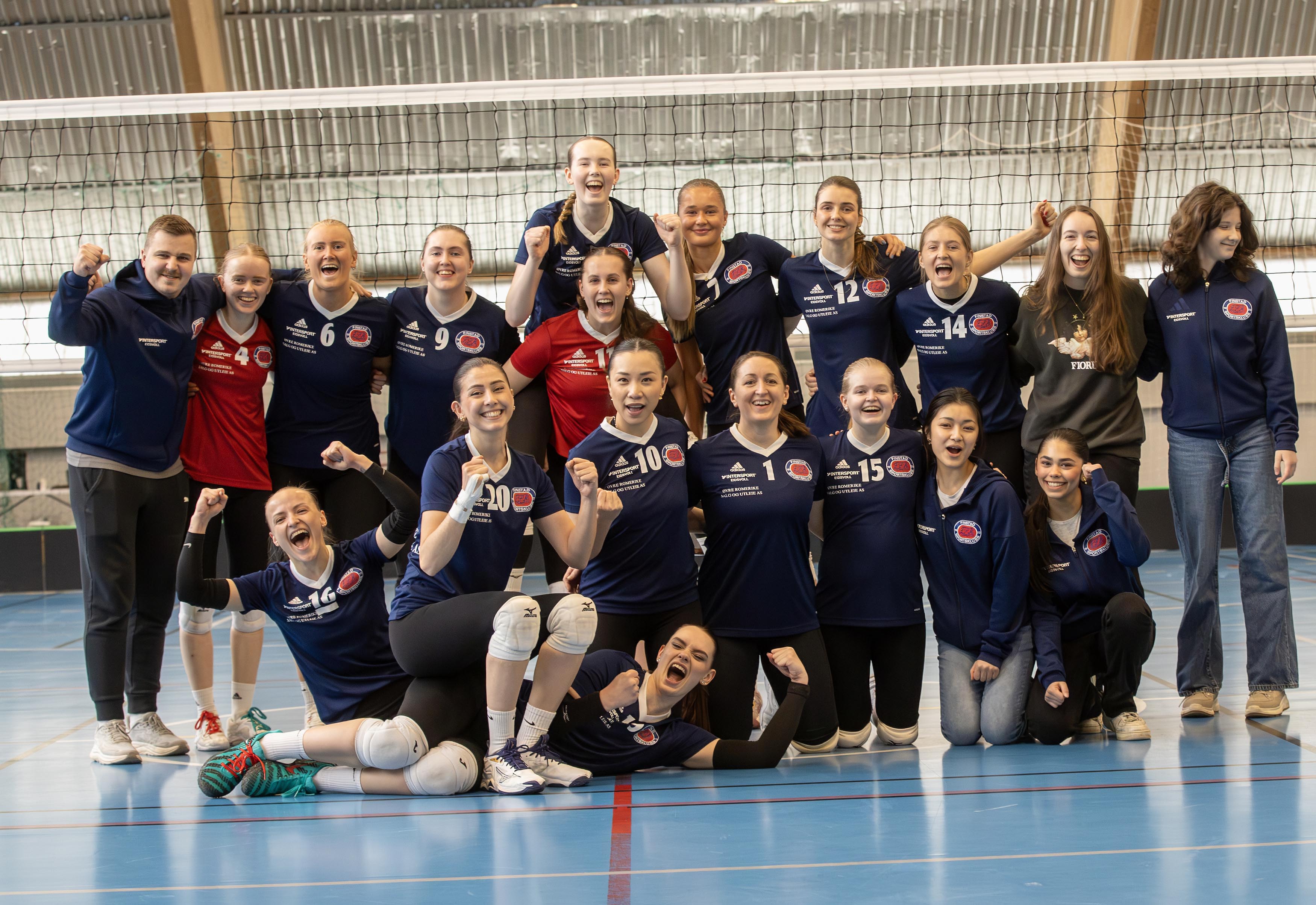 Så glad blir man når man vinner to viktige kamper på rappen