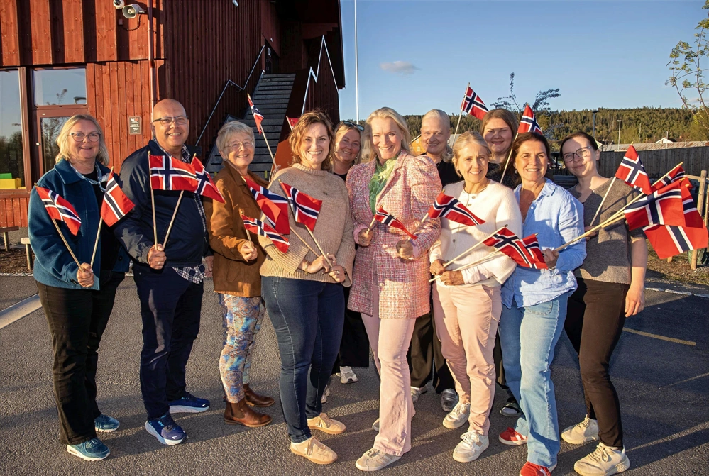 Velkommen til 17. mai på Tingvoll Velkommen til 17. mai på Tingvoll
