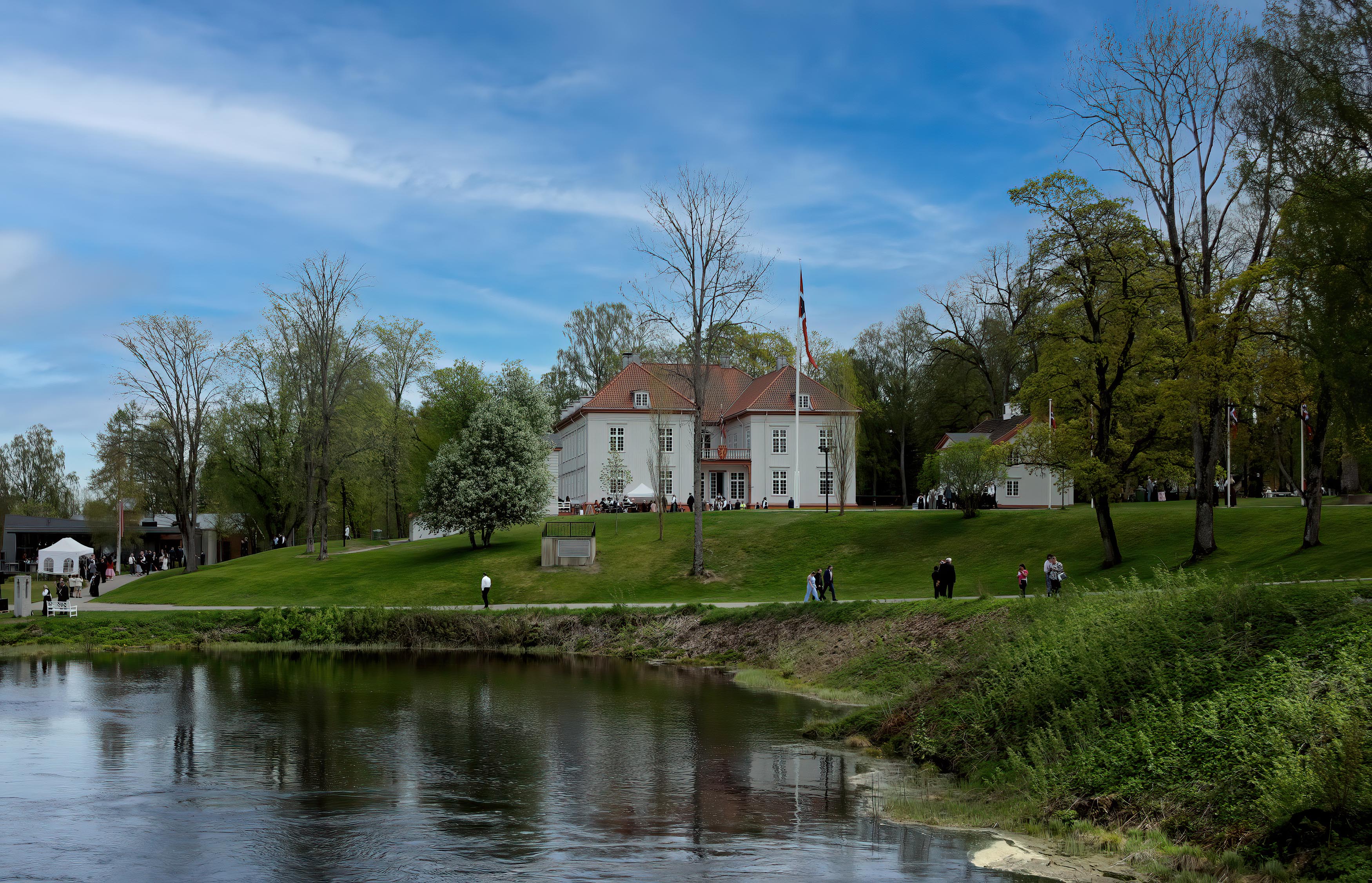 Eidsvollsbygningen 17 mai 2019