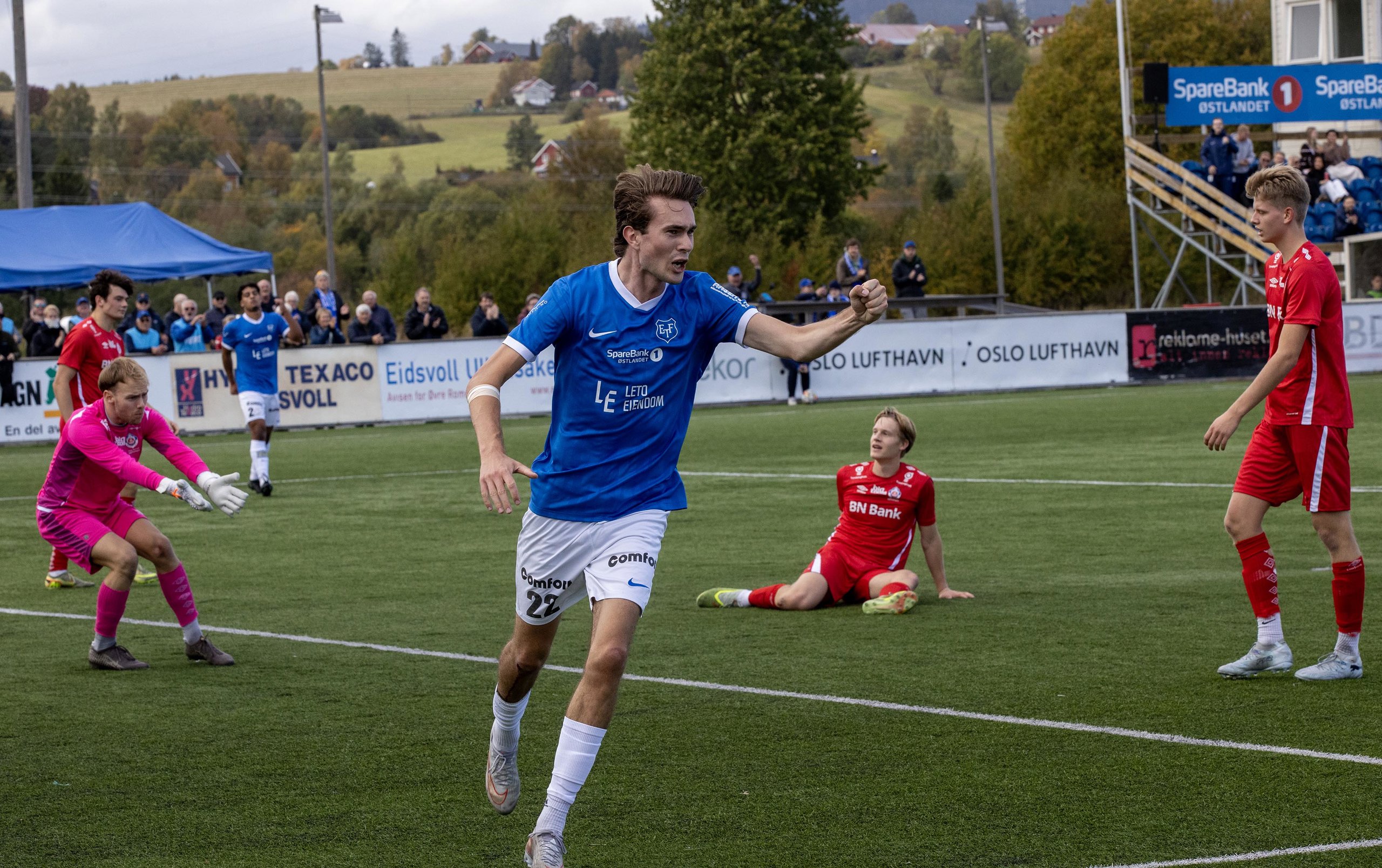 Turn spiss Jacob Jacobsen Bolsø scoret begge veier i kampen mot Trygg Lade. Her jubler 24-åringen for 2-1-målet som kom rett før pause