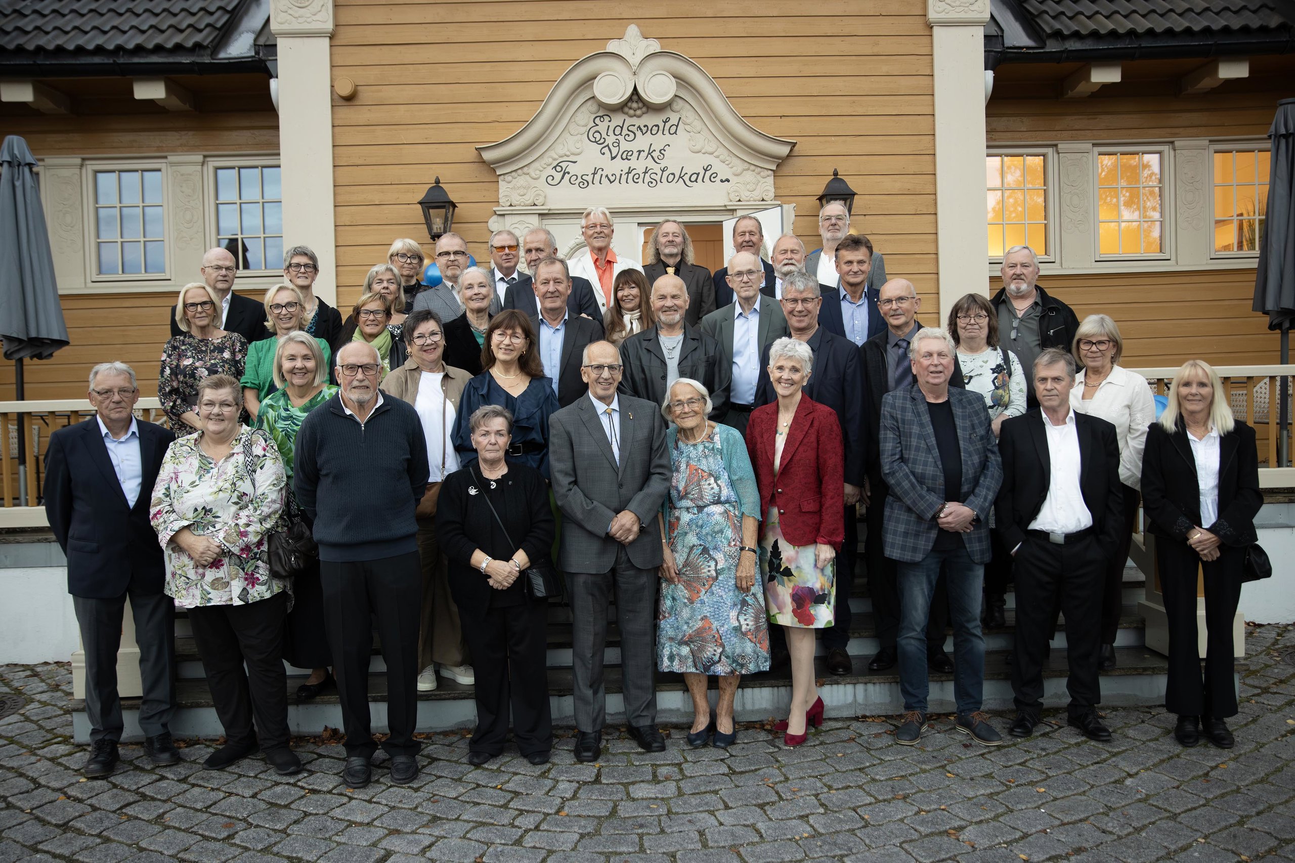 Det ble mange hjertelige gjensyn da 1960-kullet møttes på Festiviteten