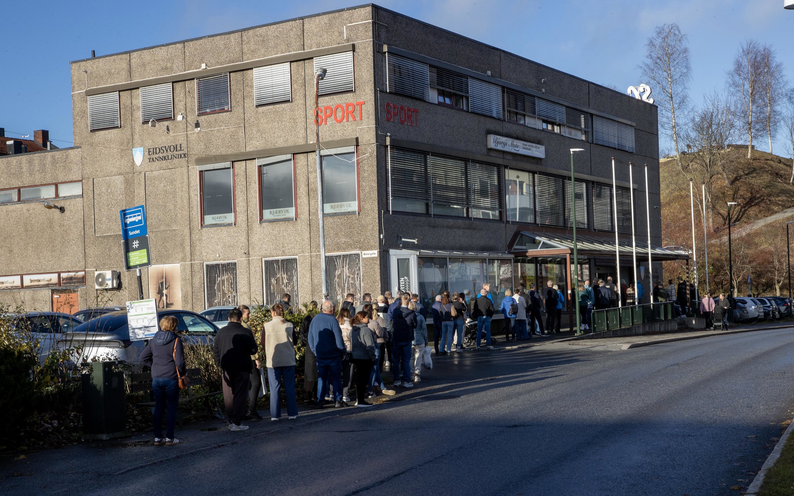 Kø i barsel, kø i begravelse